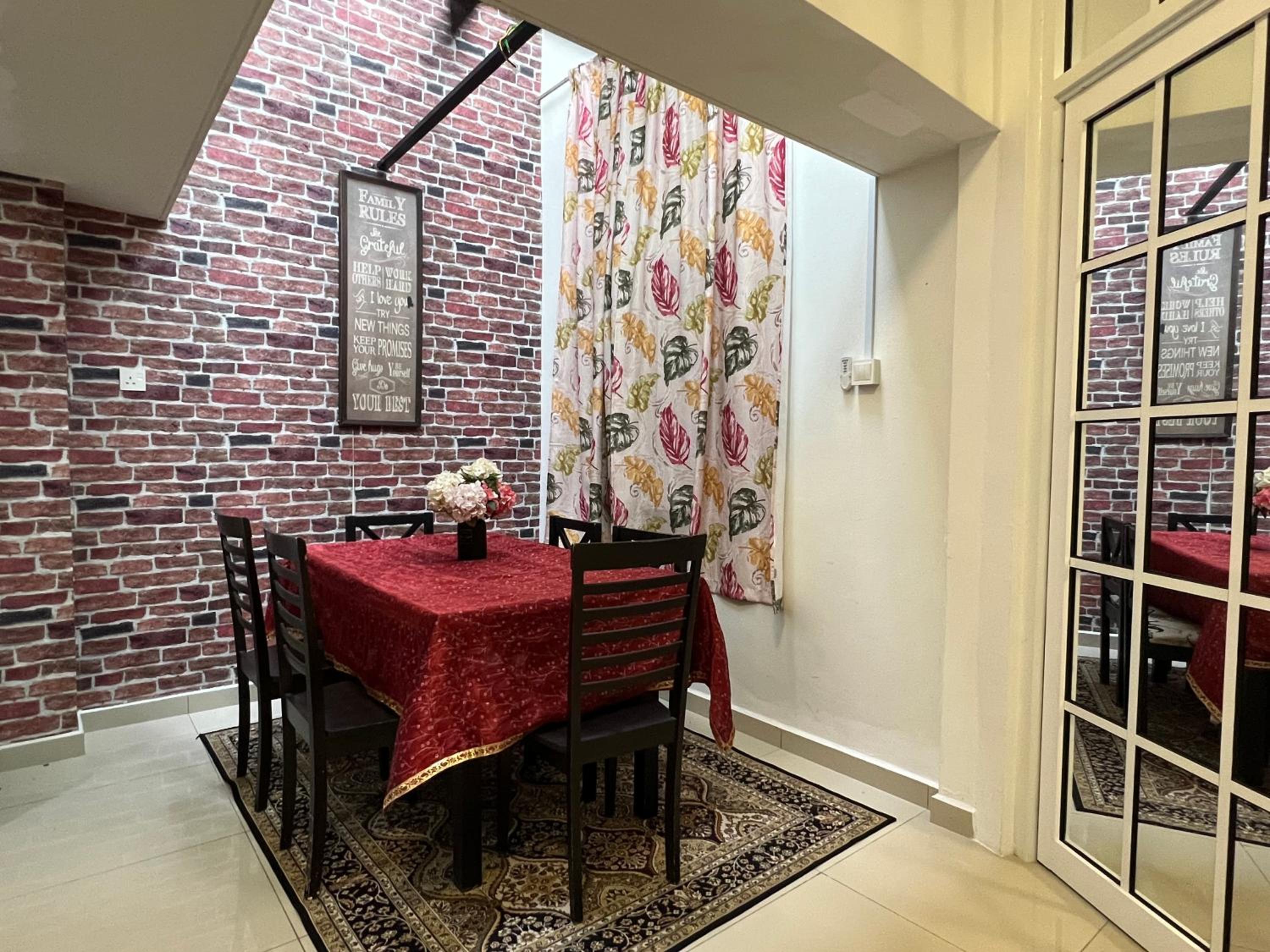 idaman hill homestay
