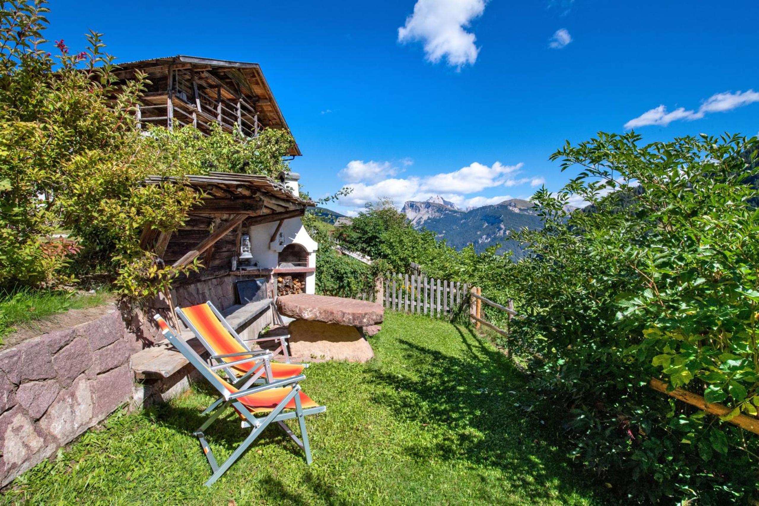 Agriturismo Apartments Tuene
