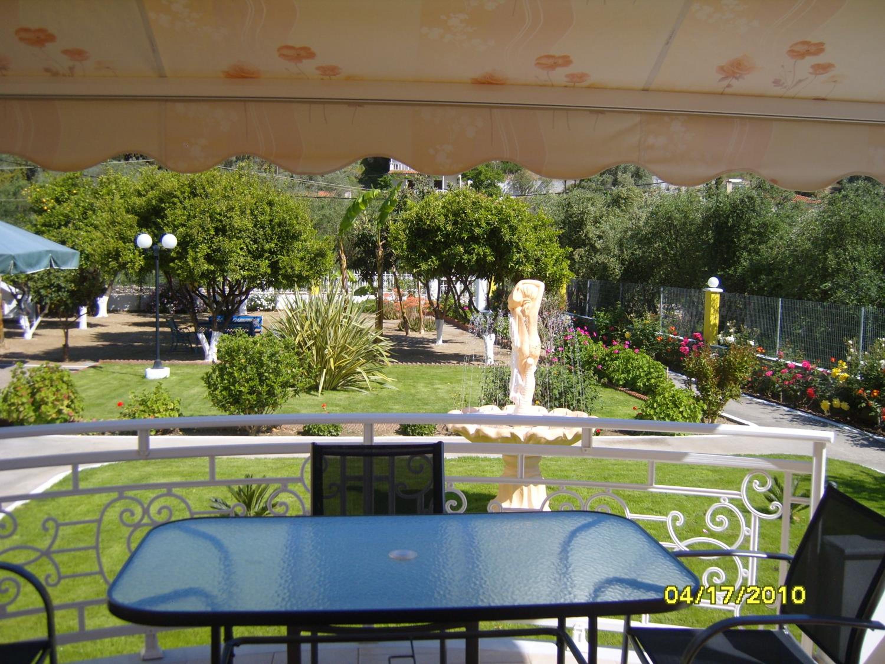 Photo 34