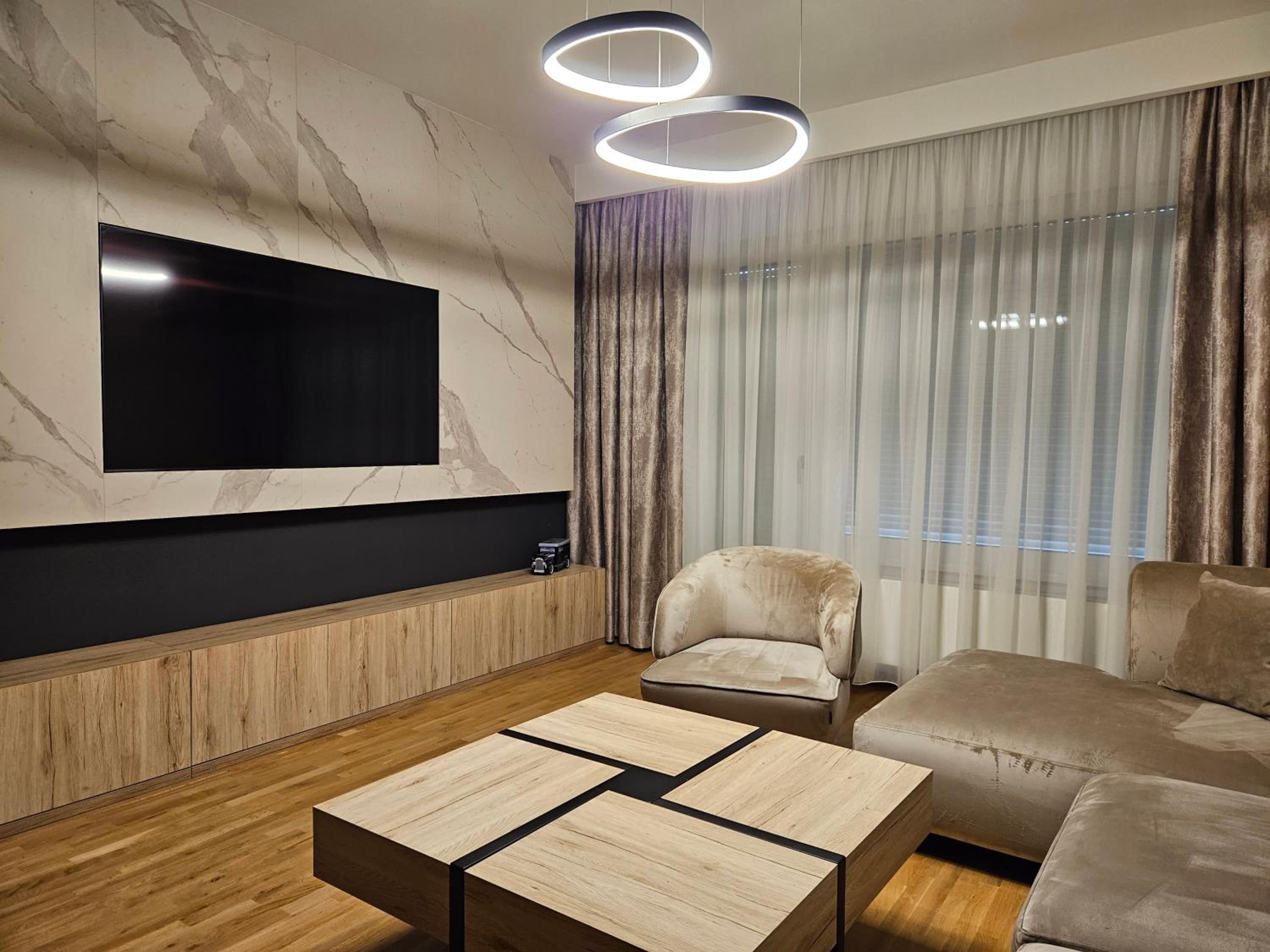 ADAV Luxus Apartment