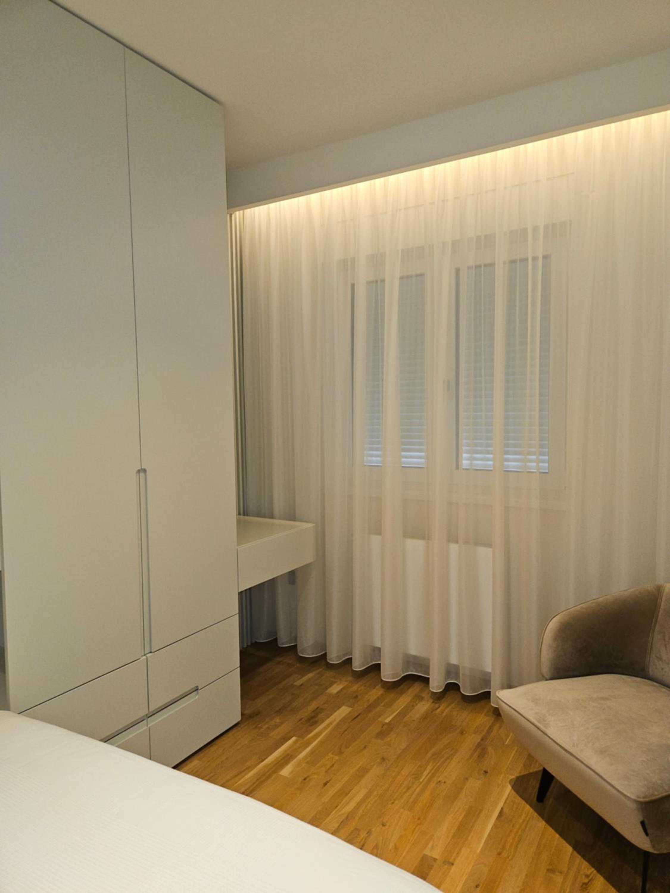 ADAV Luxus Apartment