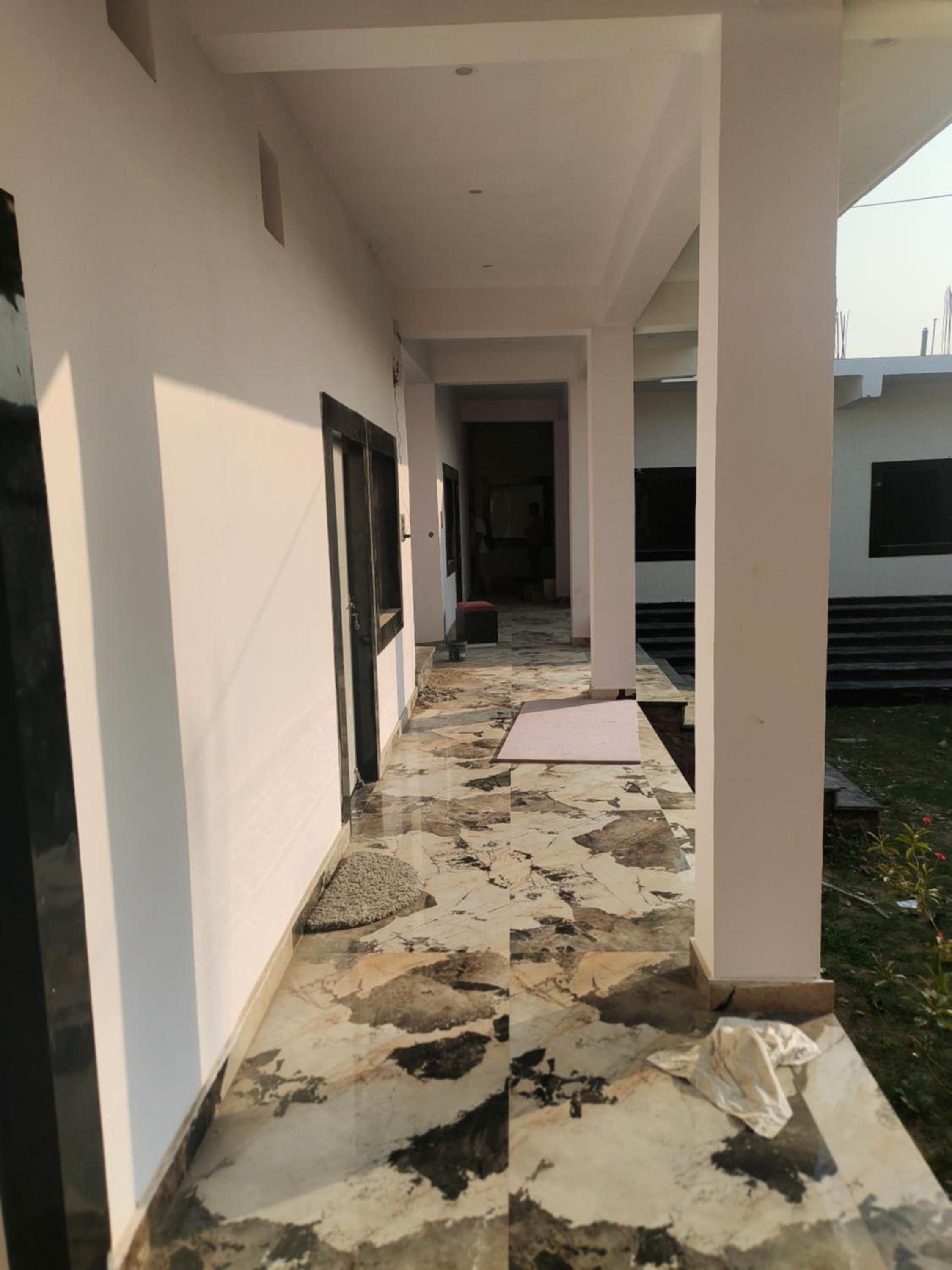Private Villa Ganges palm view 2