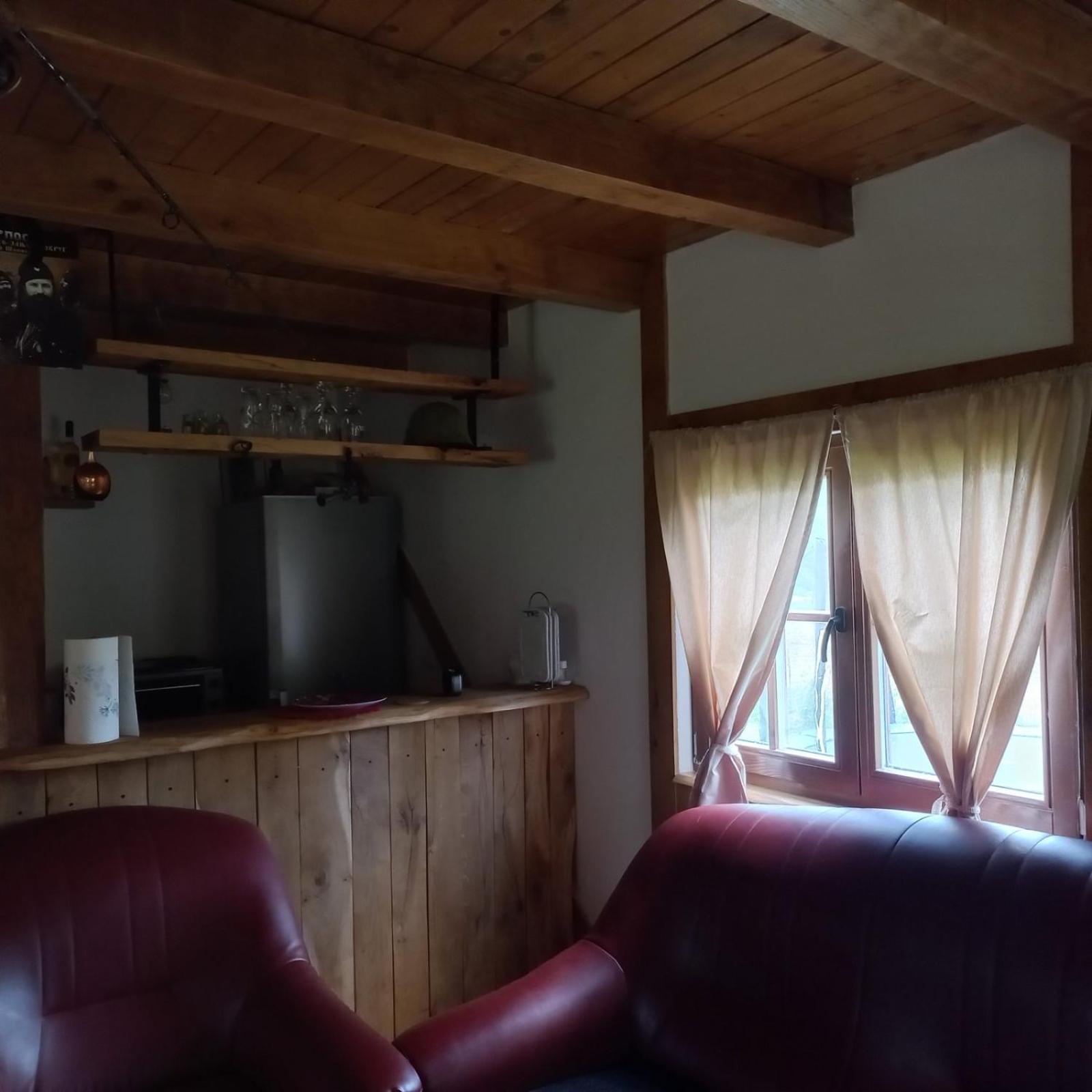 Vikendica na Janju