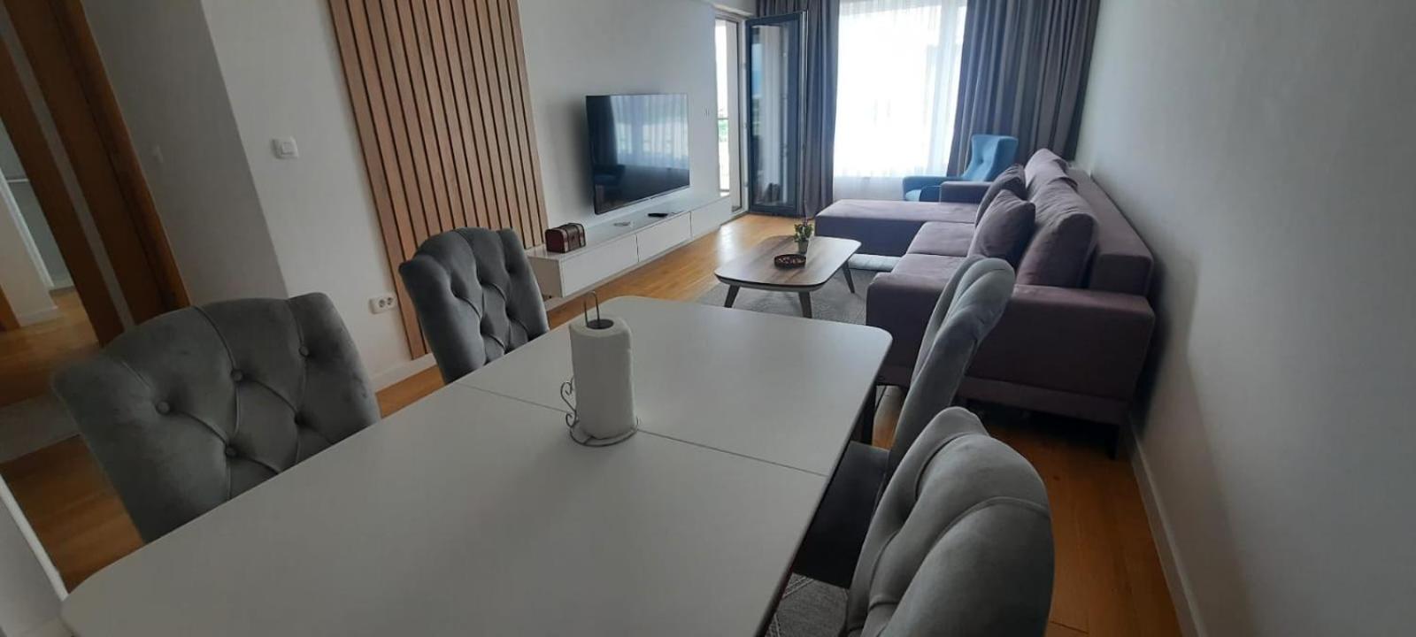 River Walk Sarajevo - Layan Apartment