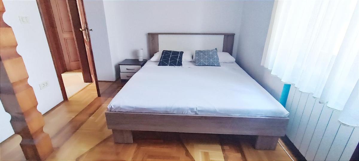 Apartment Luna Pula view 3