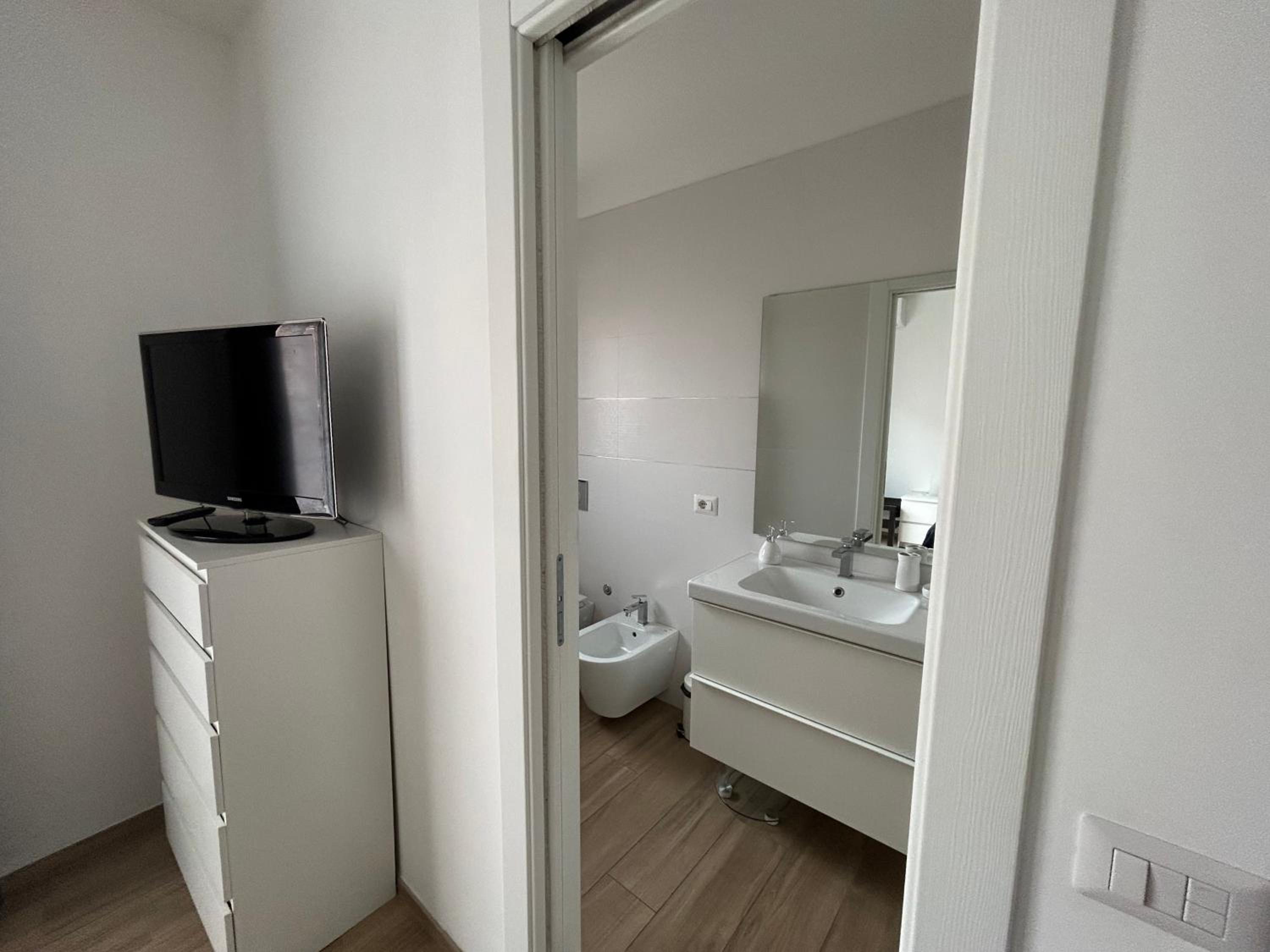 Central Modern Apartment Bari