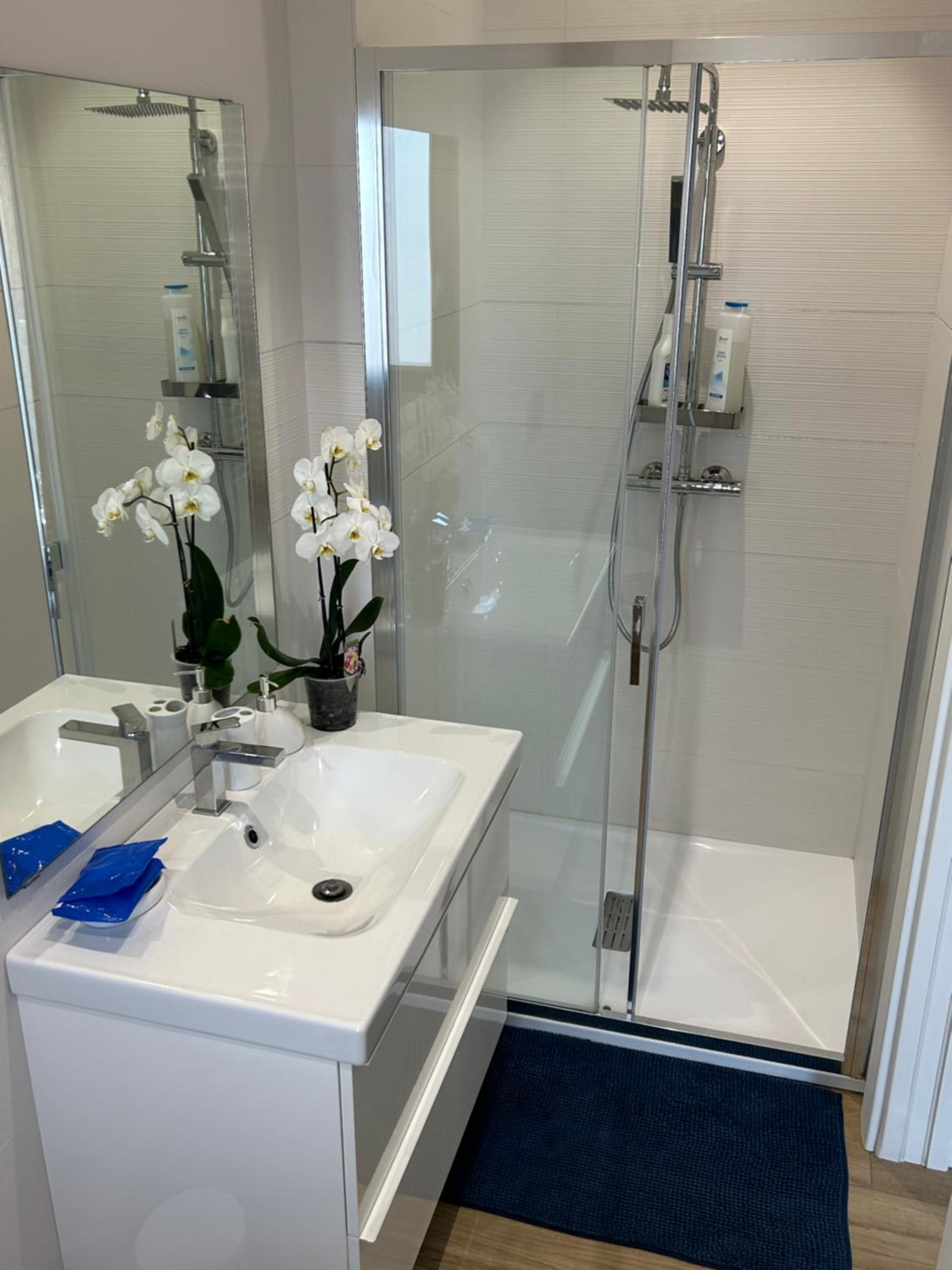 Central Modern Apartment Bari