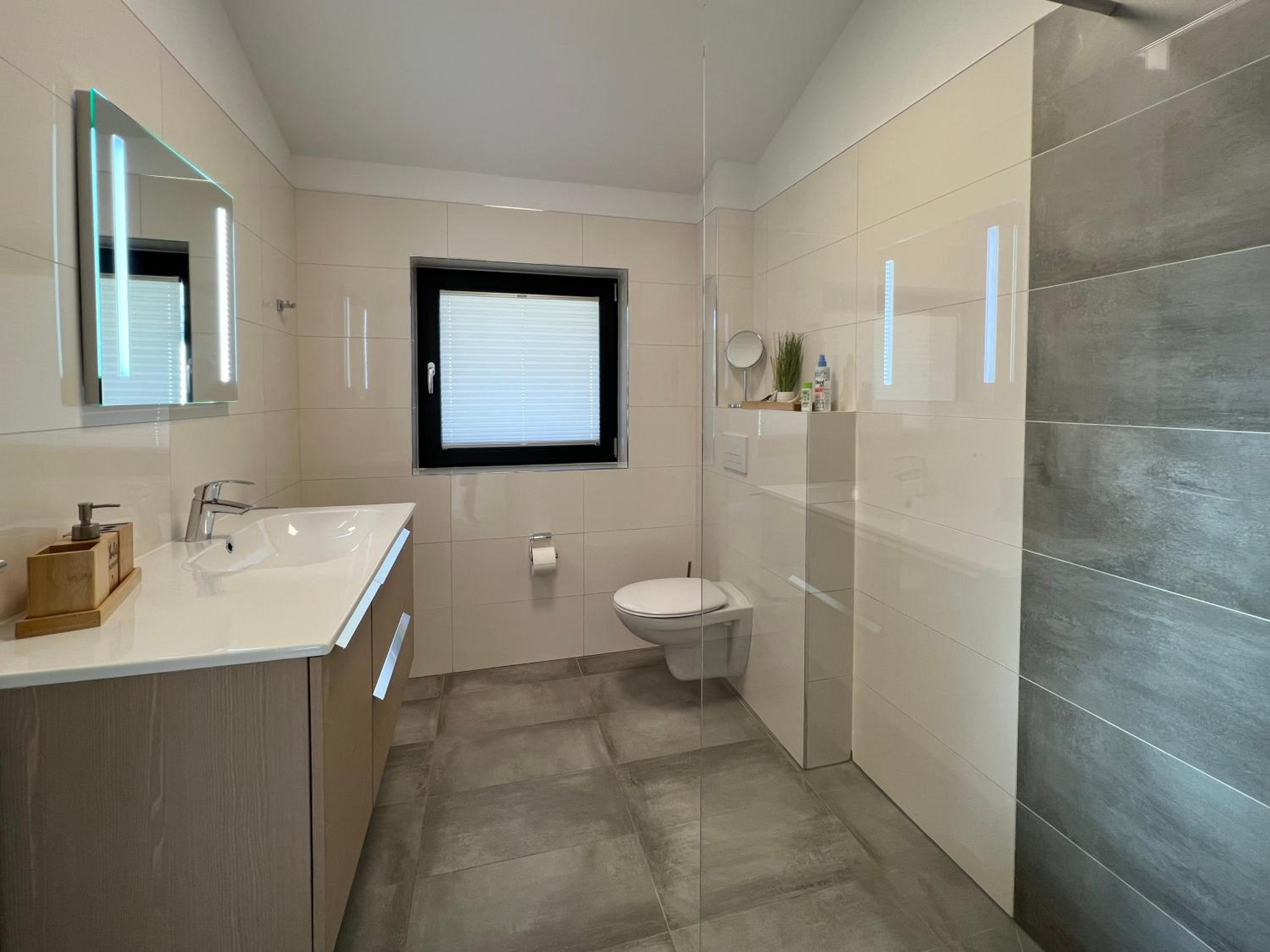 Chalet Charivari Inzell mit Whirlpool, Sauna & Garten