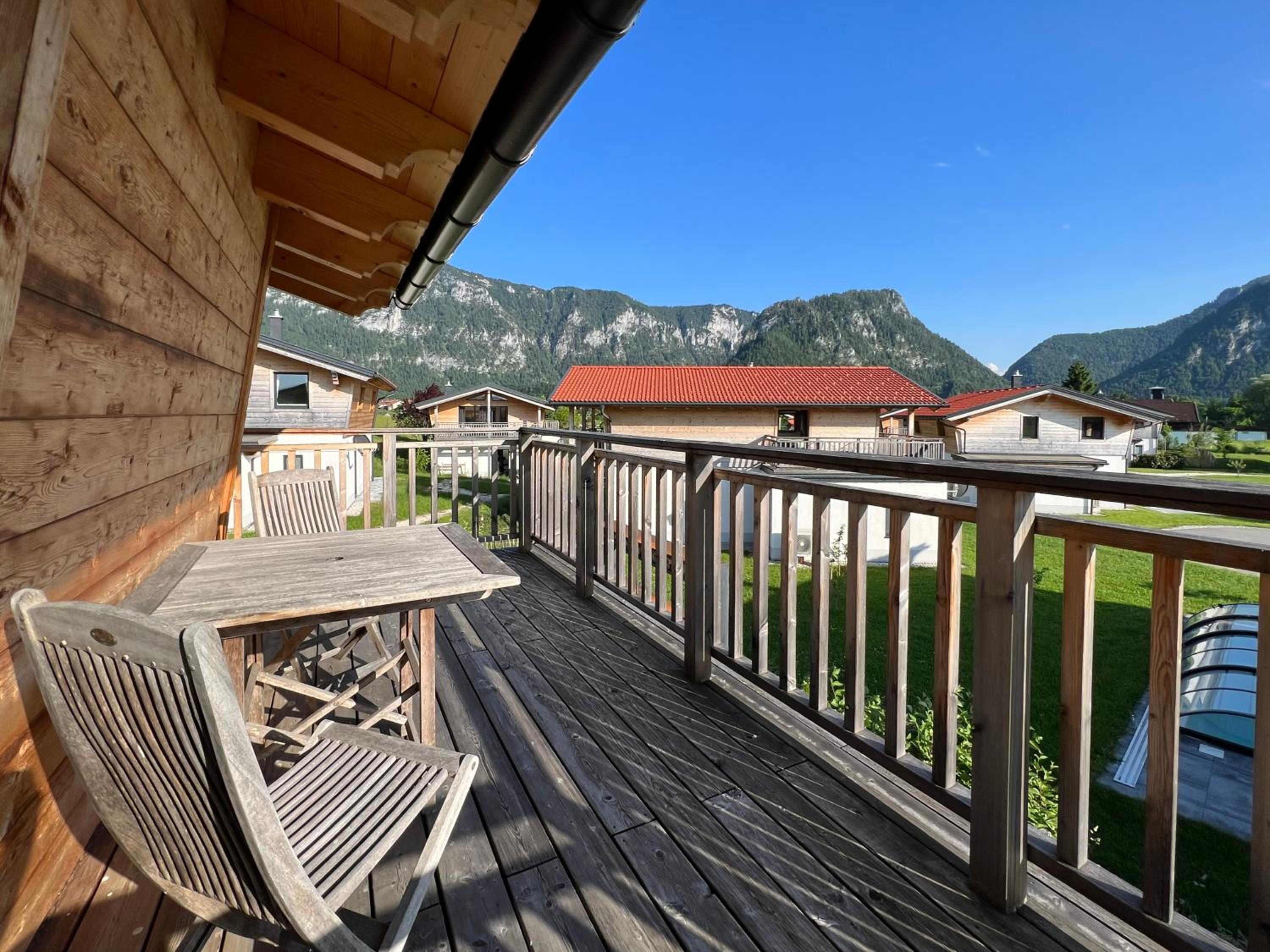 Chalet Charivari Inzell mit Whirlpool, Sauna & Garten