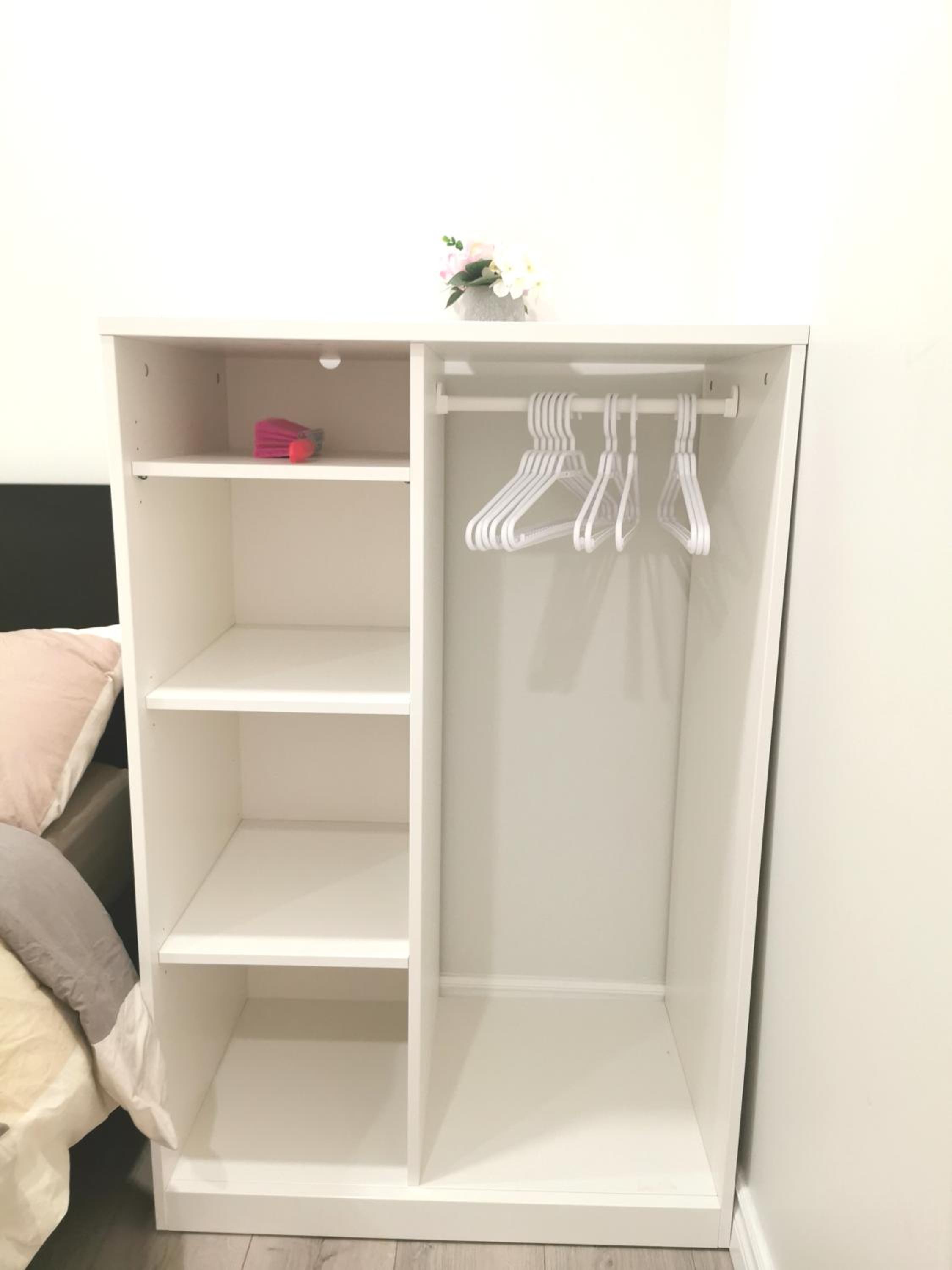 Perfect location comfort private house lower level 2 bedroom unit
