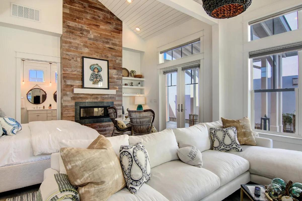 Coastal cabin close to beach w heated pool view 3