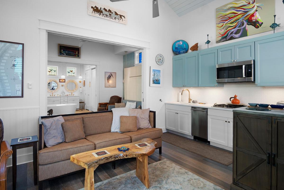 Cozy cabin with community pool and wet bar view 2