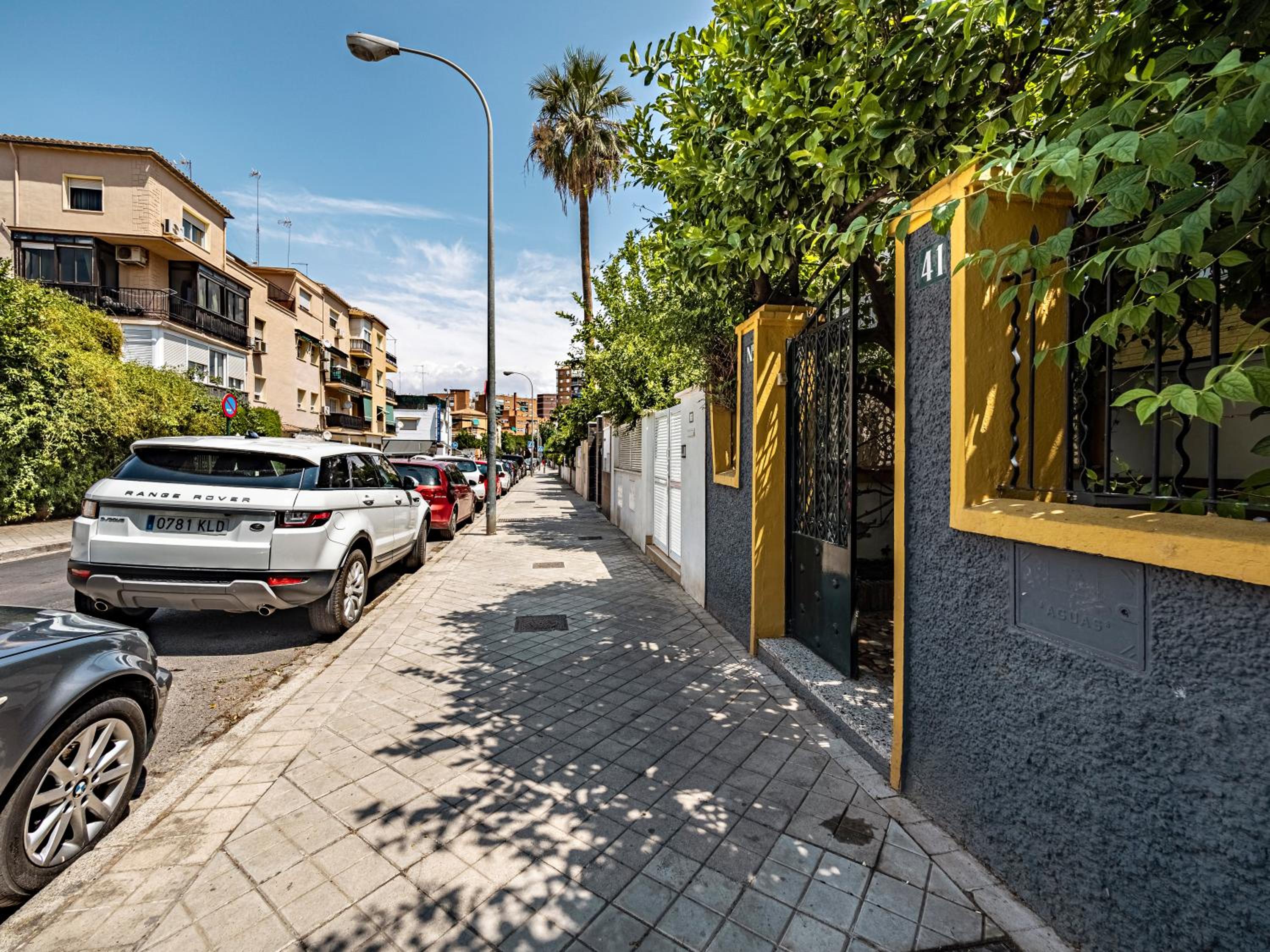 Casa Limonero con parking gratis junto a centro histórico