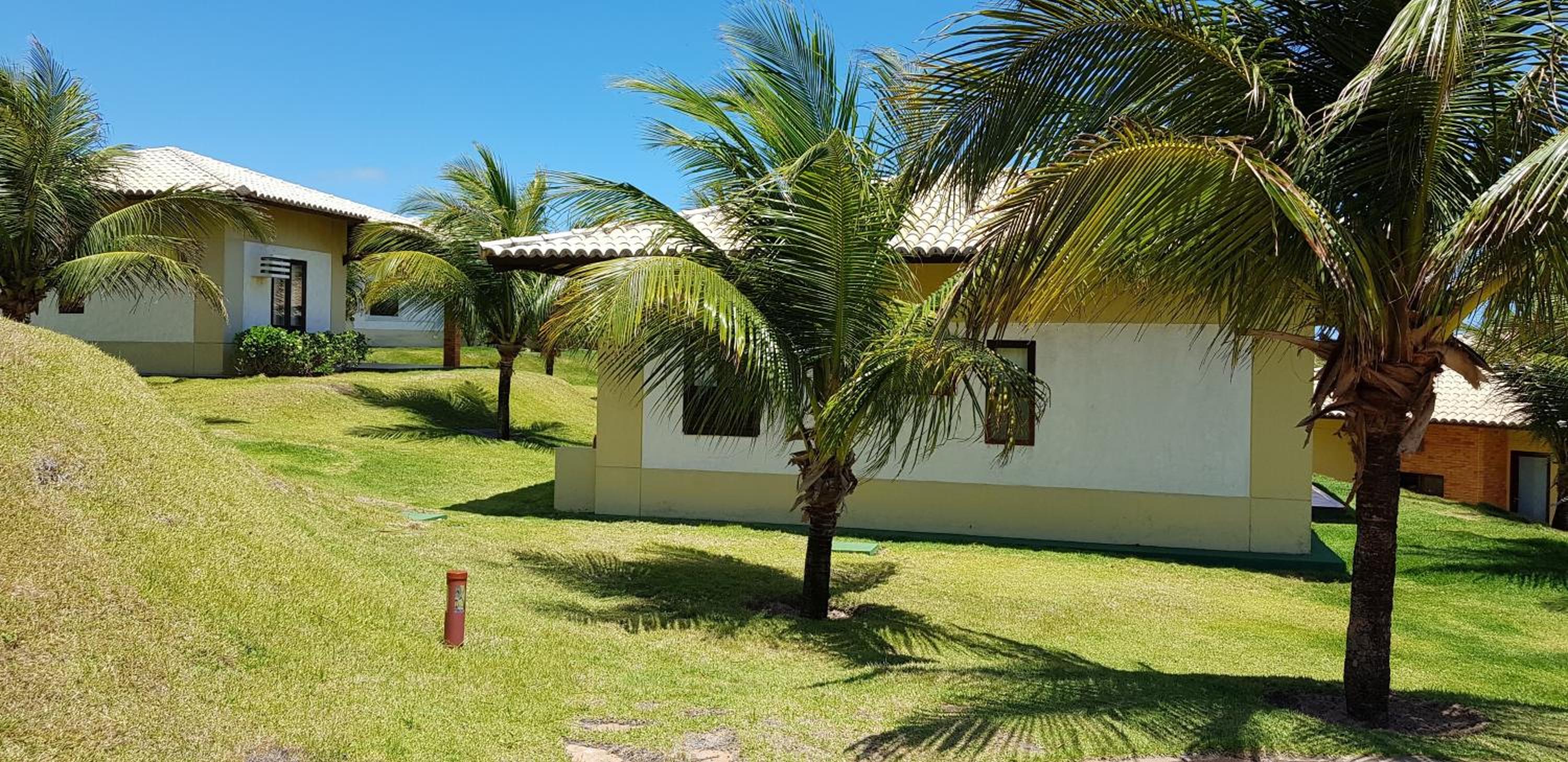 Casa espetacular em condomínio pé-na-areia, RZ15