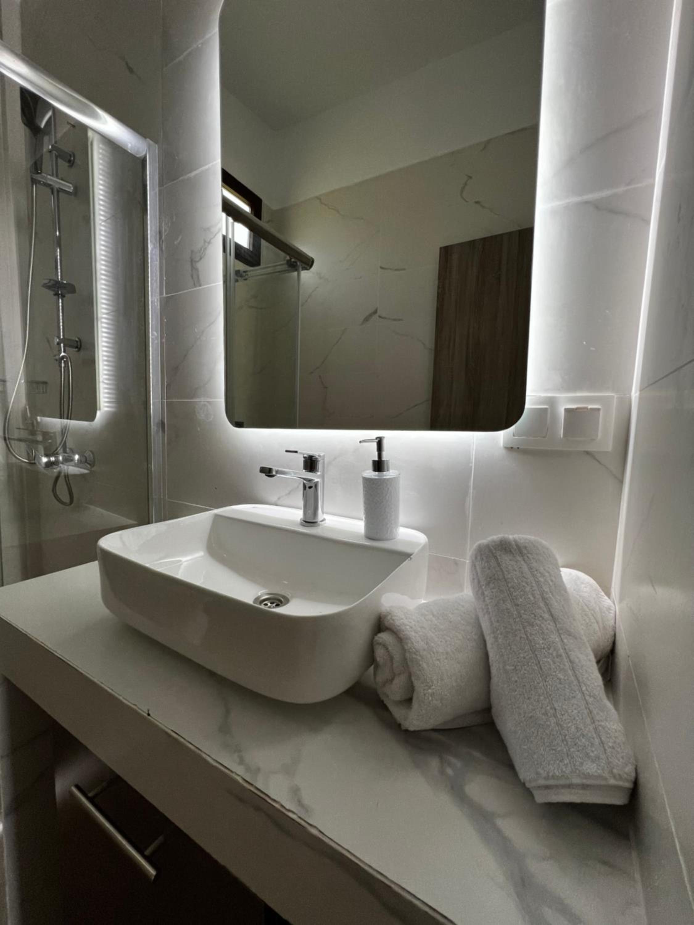 Naiades Villas Aigli