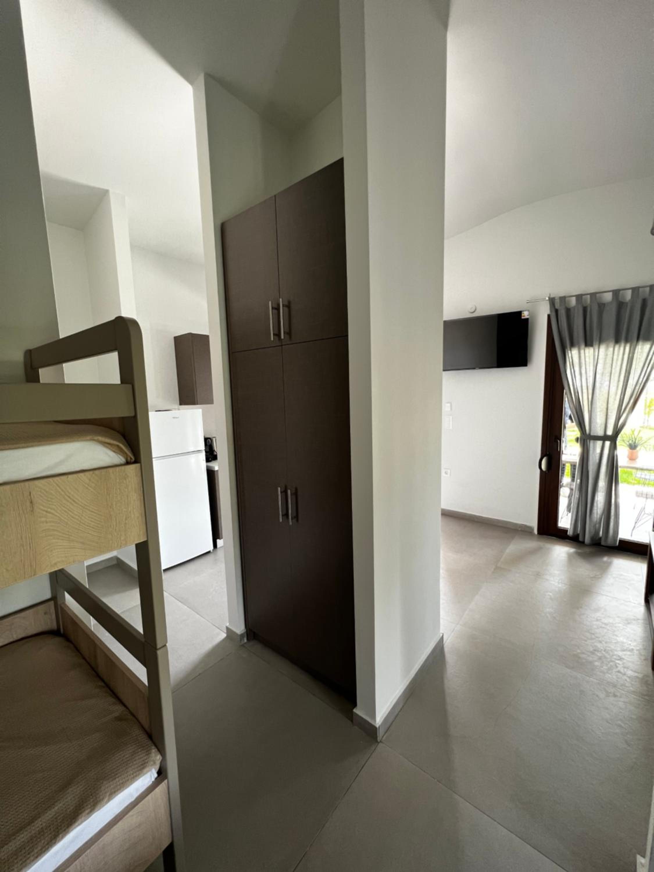 Naiades Villas Aigli