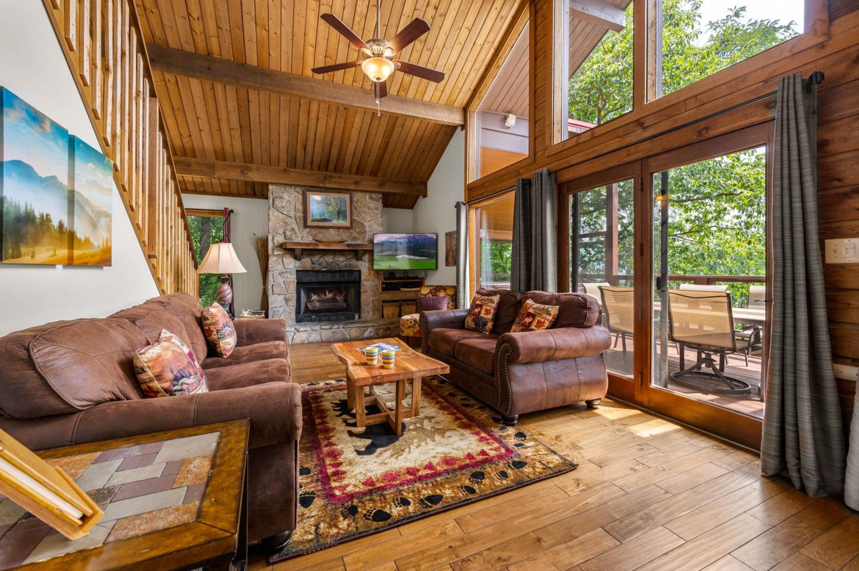 Twinflower Summit - Incredible views, pet friendly! view 4