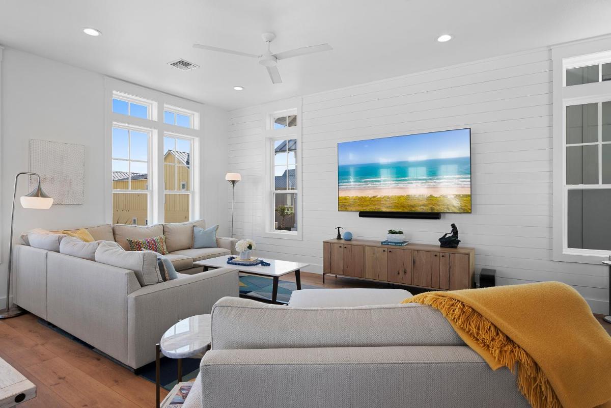 SBS701 Summer Vibes At Sunflower Beach view 5