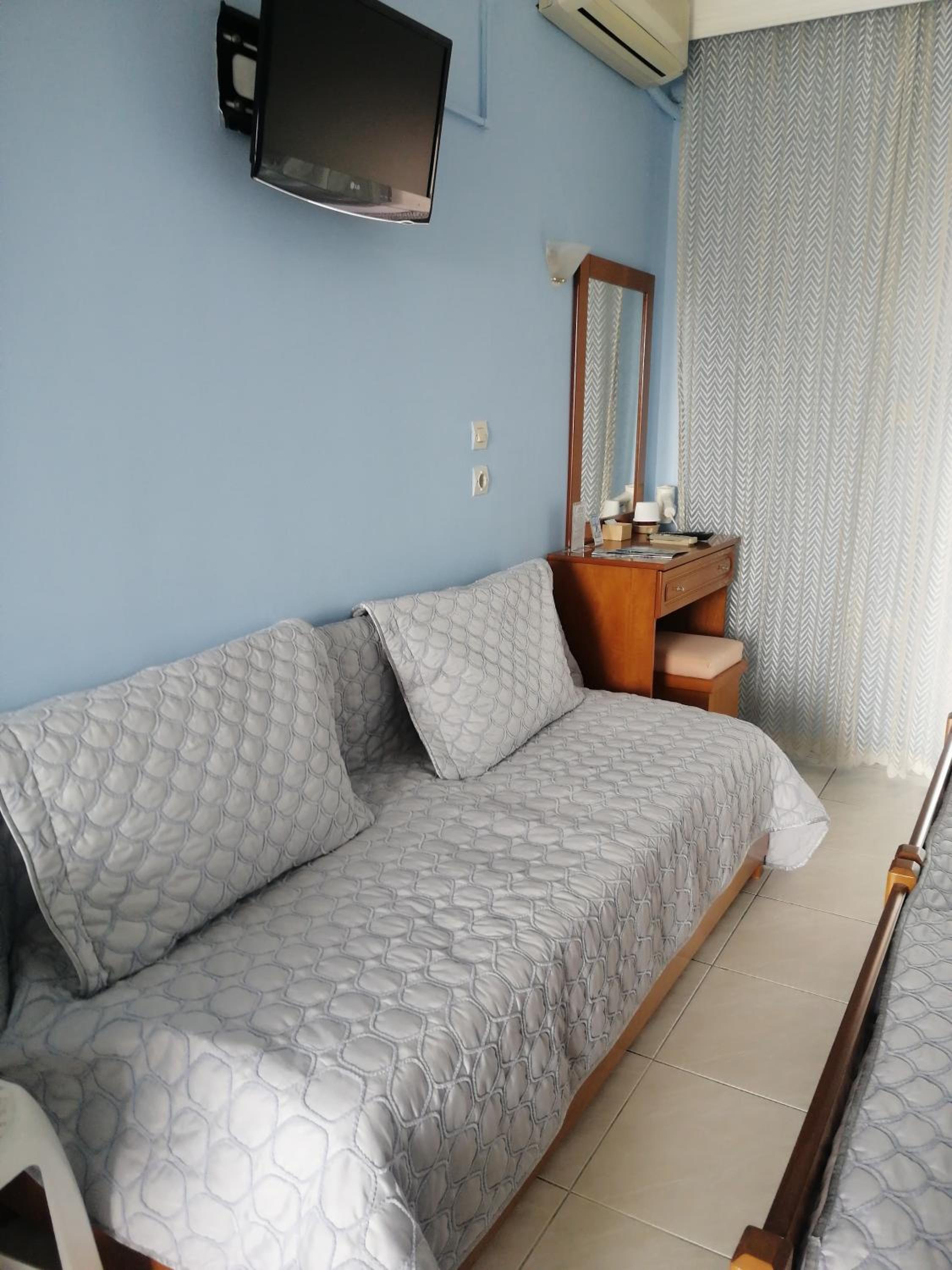Photo 25