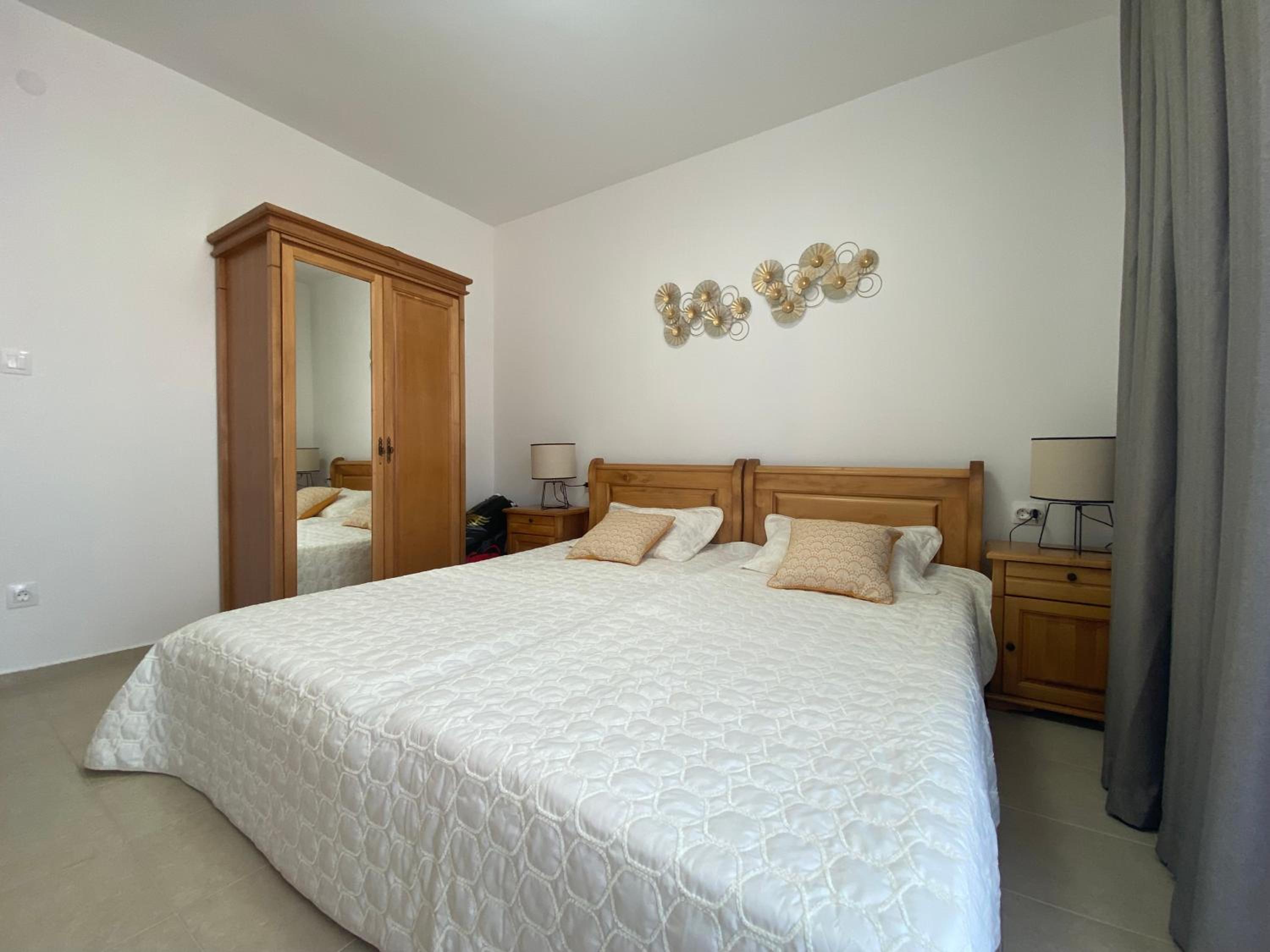 GARDEN OF EDEN M 502 Two bedroom Apartment