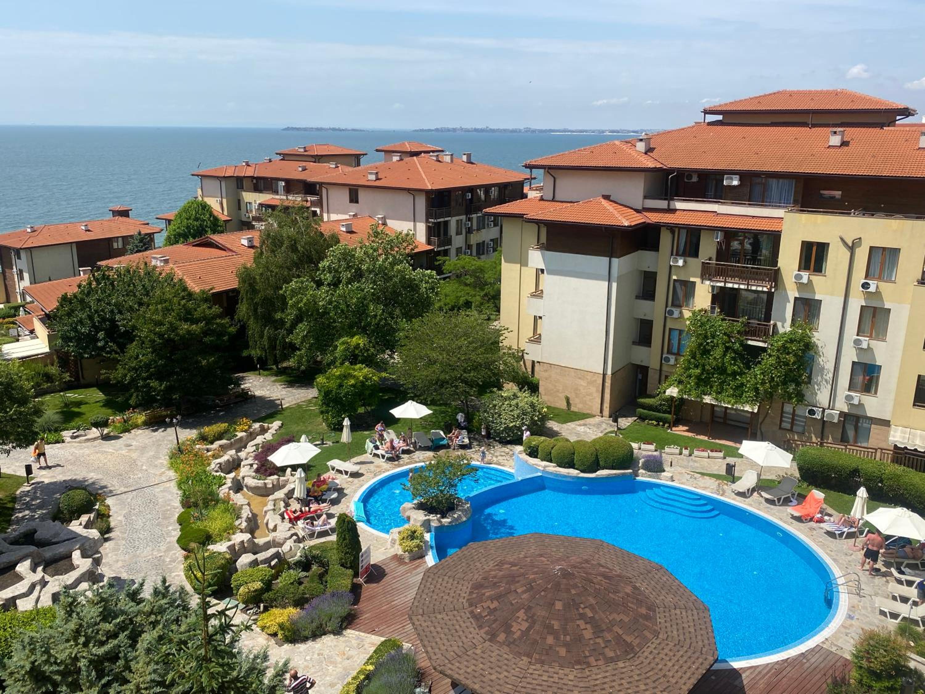 GARDEN OF EDEN M 502 Two bedroom Apartment