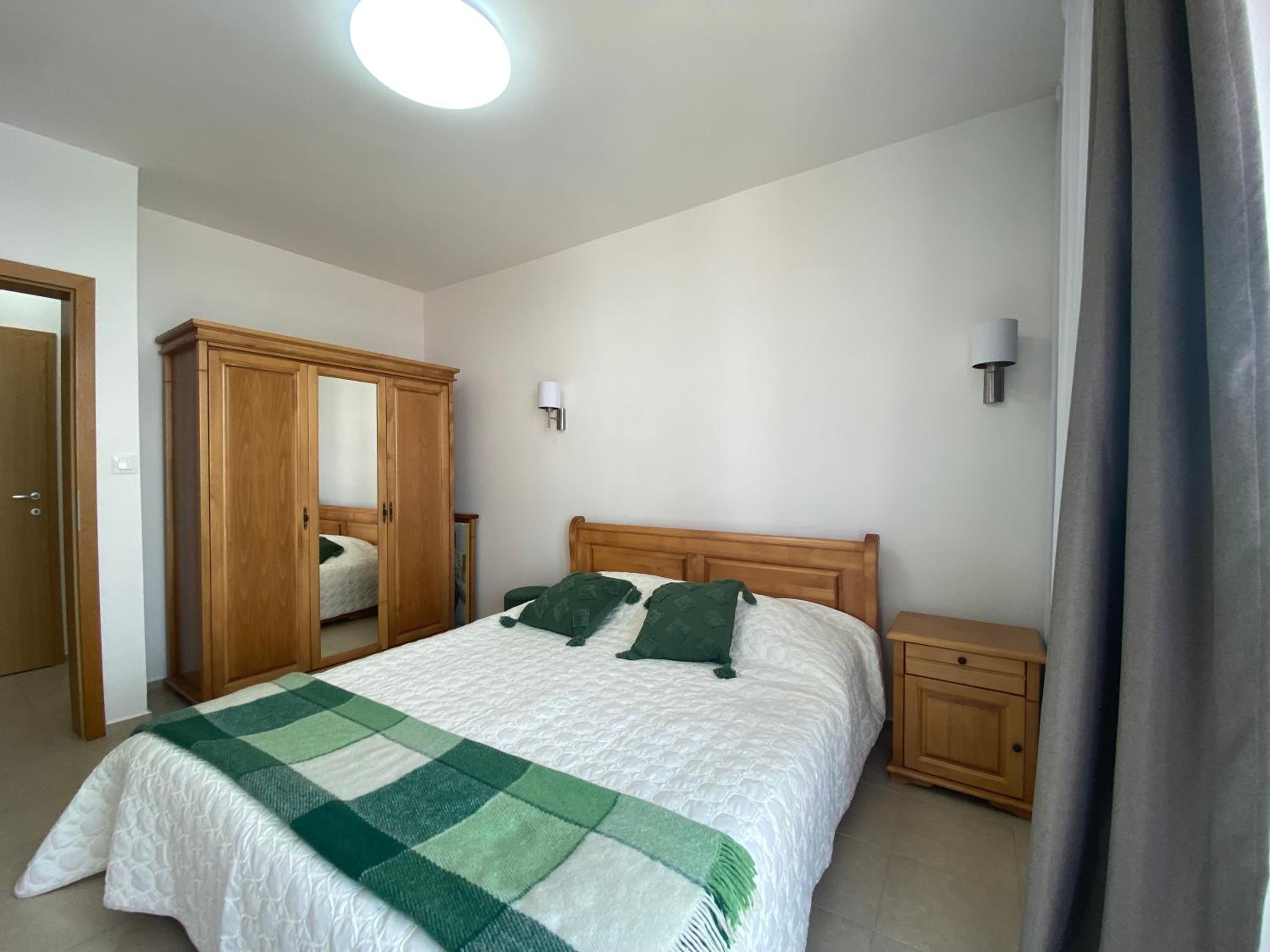 GARDEN OF EDEN M 502 Two bedroom Apartment