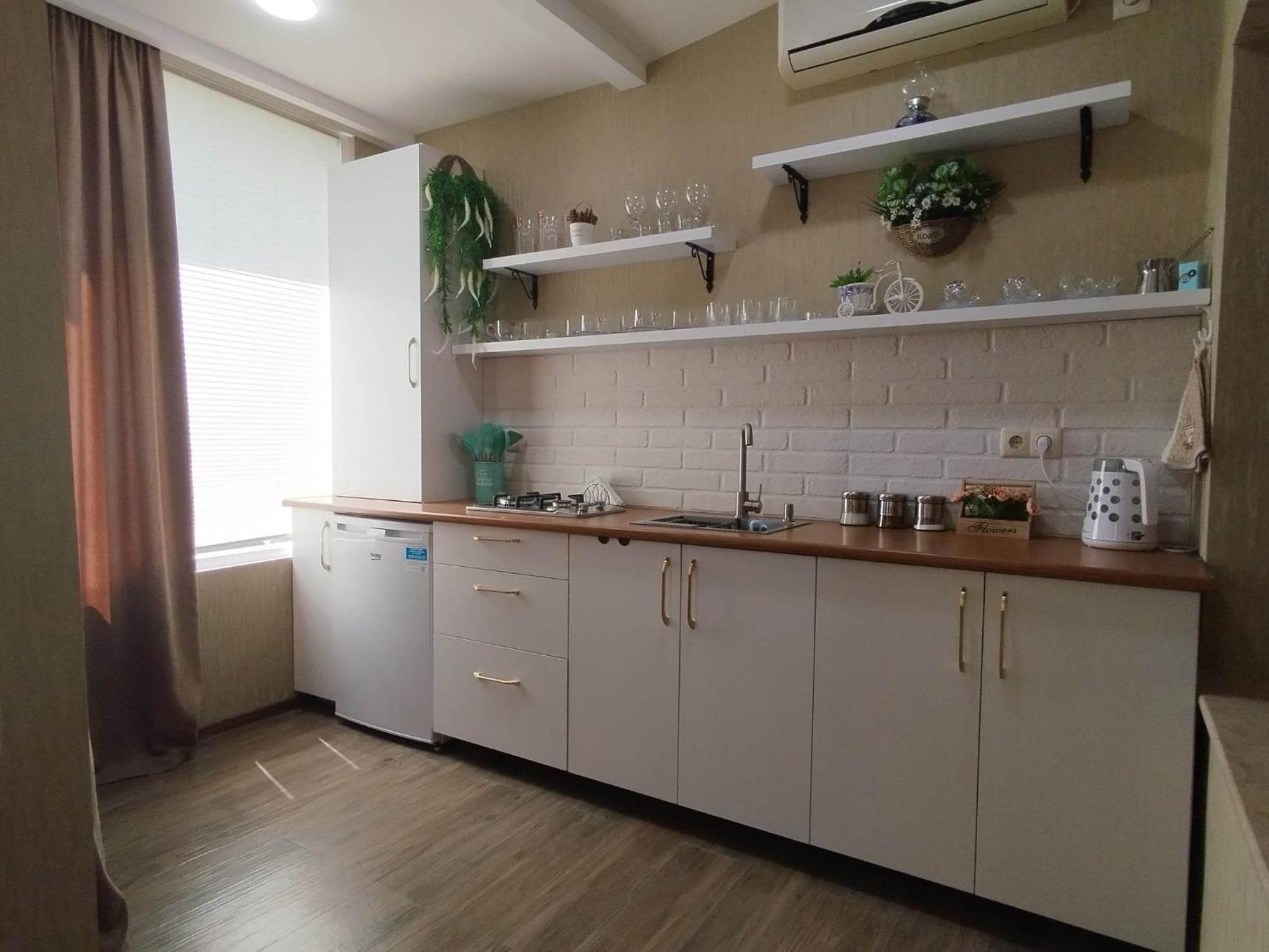 Metekhi Apartments
