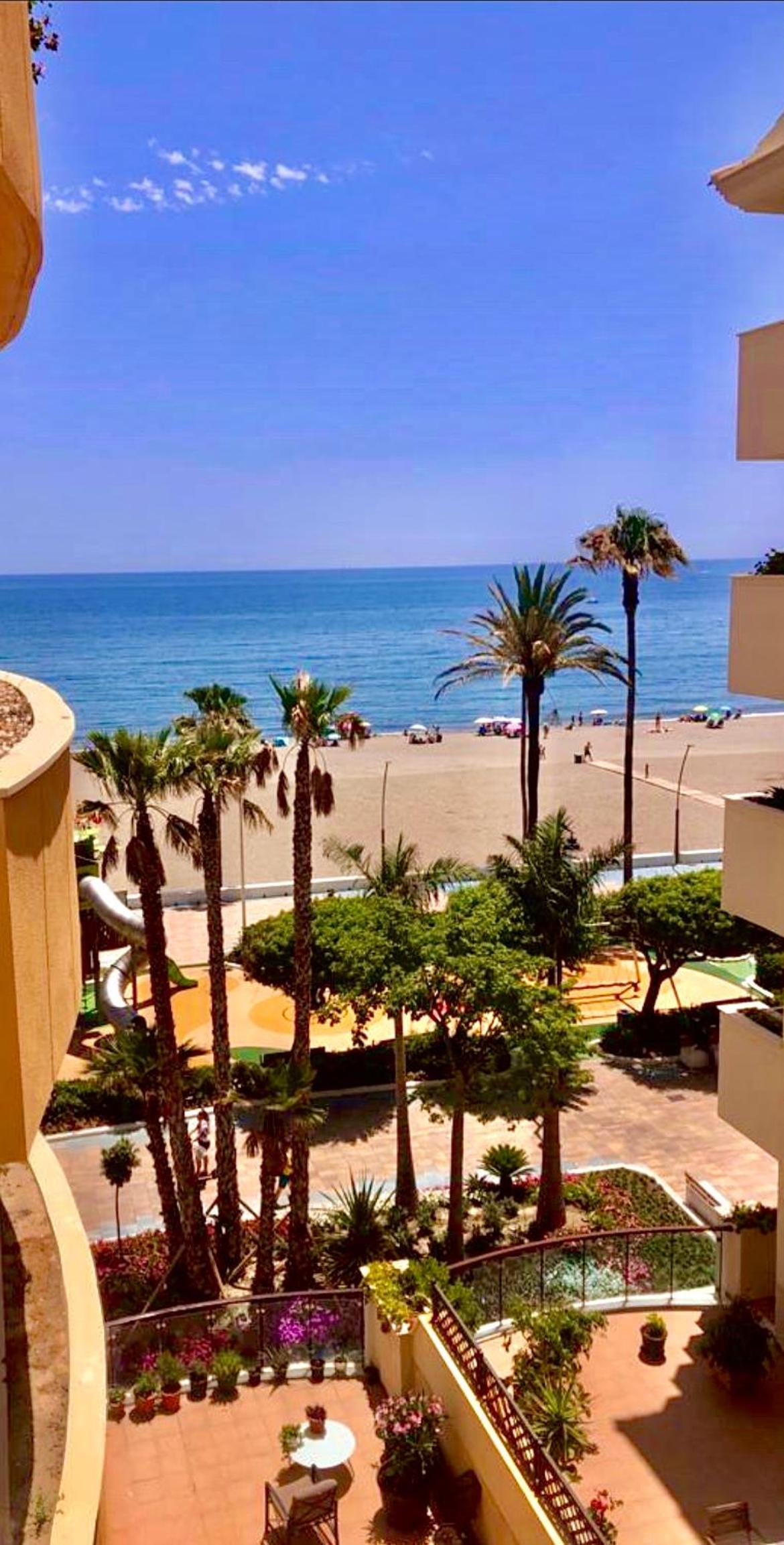 Hotel La Rada Beach Estepona Centro