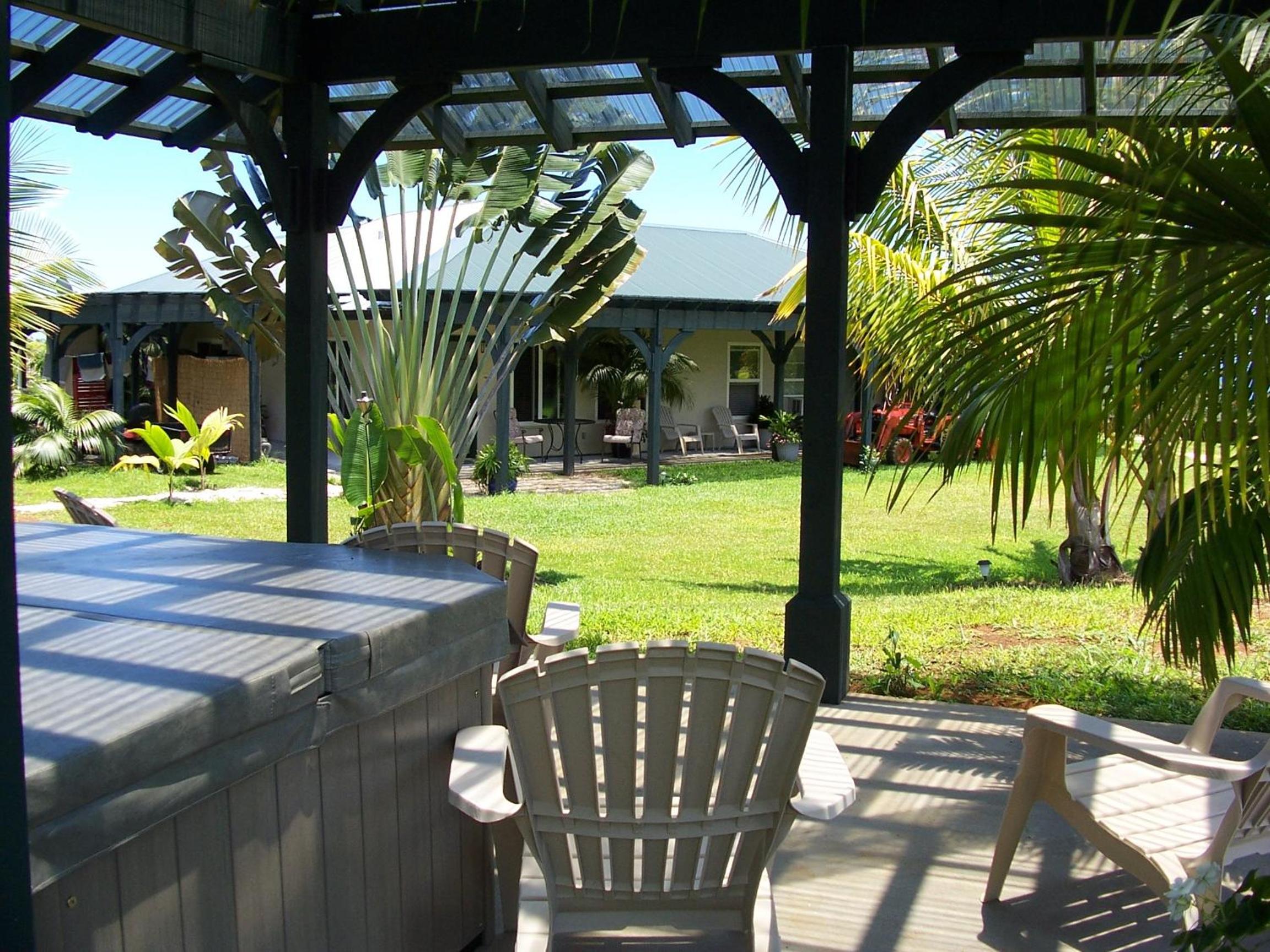 Island Goode's - Luxury Adult Only Accommodation near Hilo