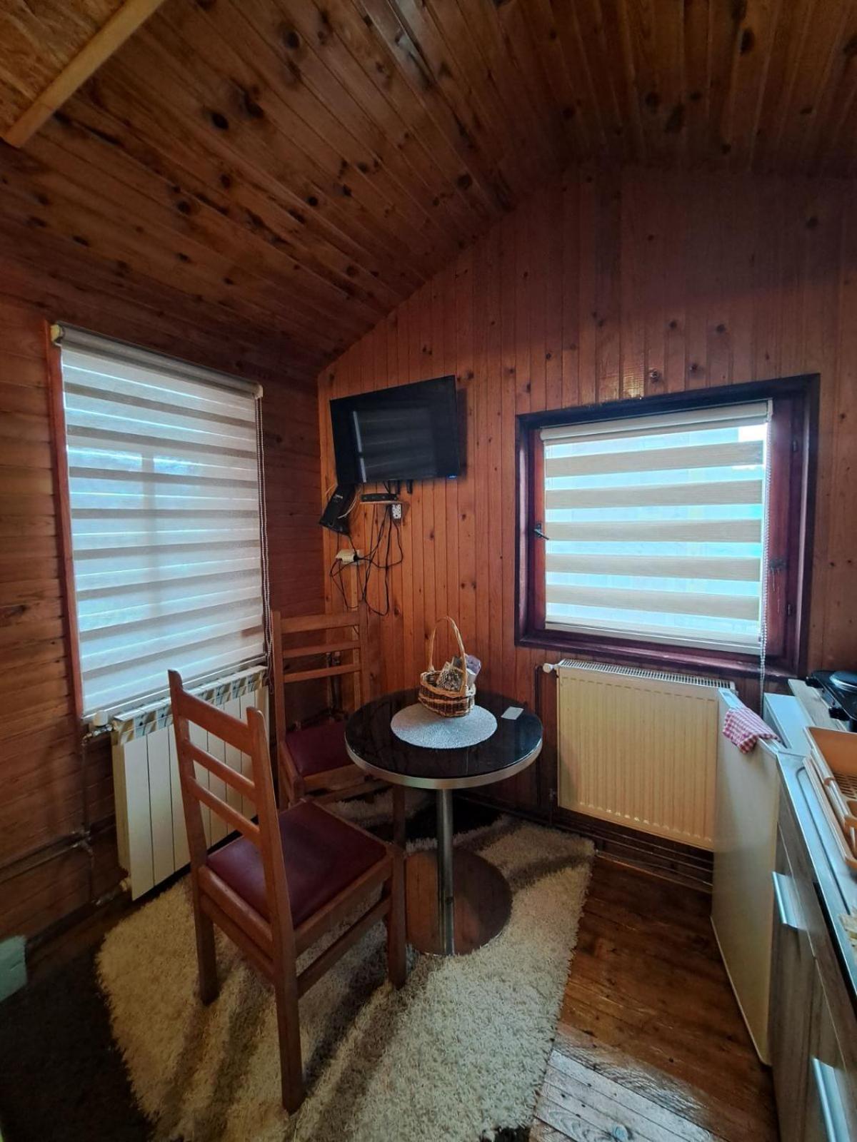 Studio apartman Dragana view 3