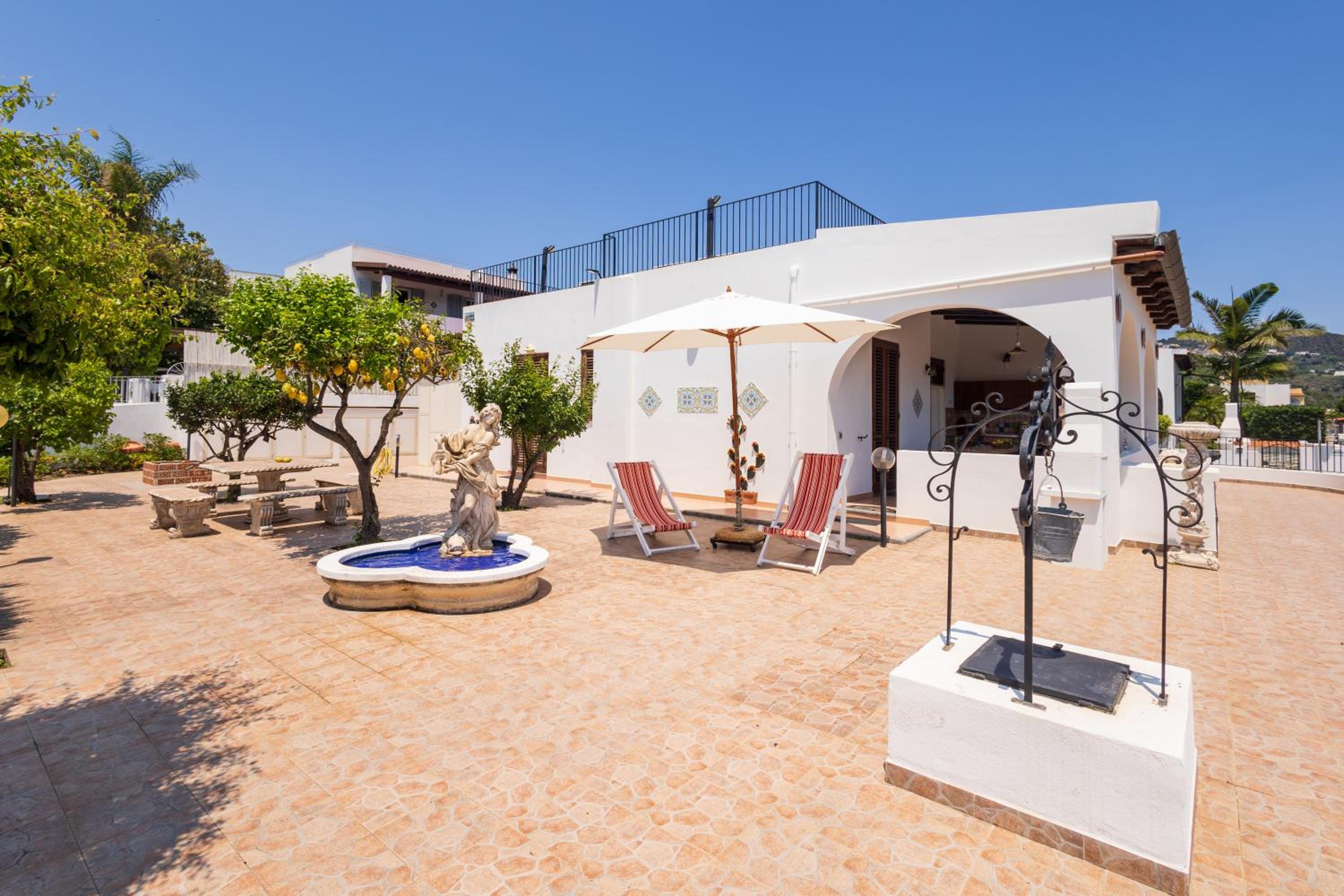 VILLA LORETTA LIPARI