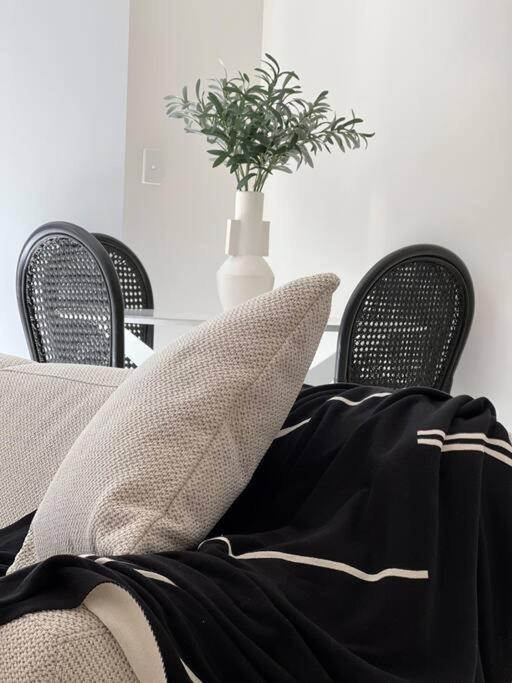 Nissaki@Terrigal - Luxury Studio Apartment