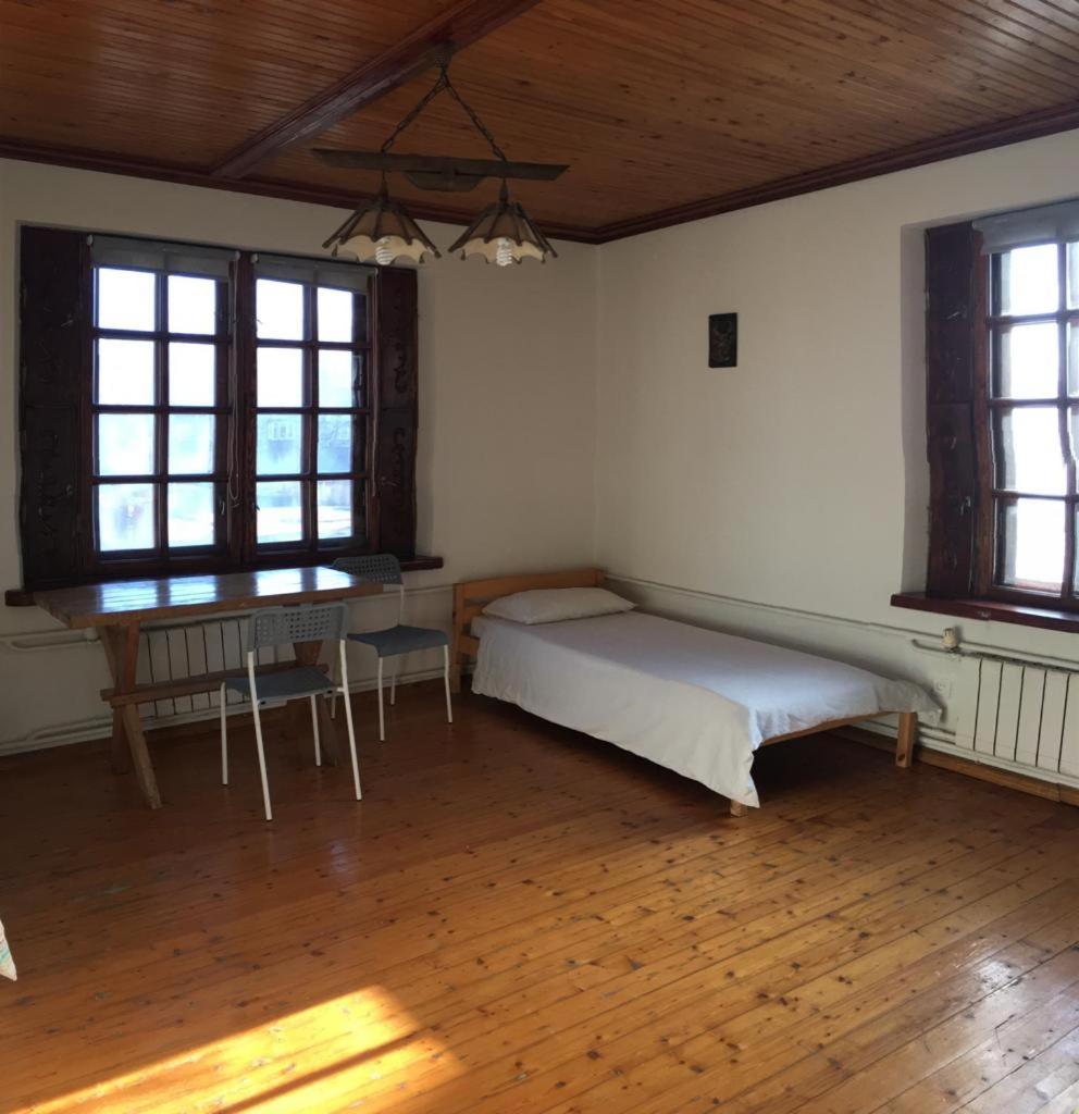 3 Bedroom CITY CENTRE view 3