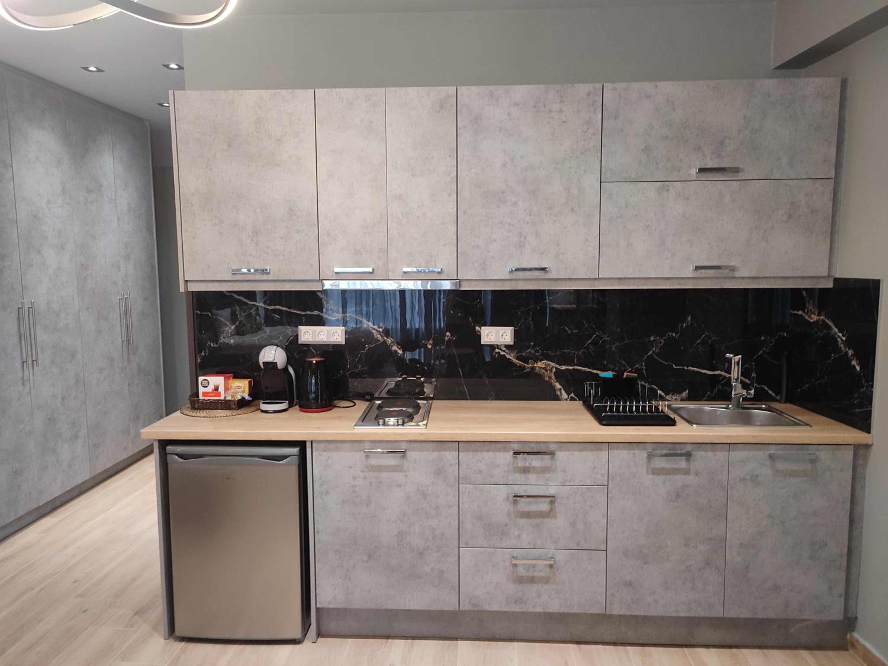 Amazing Apartments @ Monastiraki Subway Station