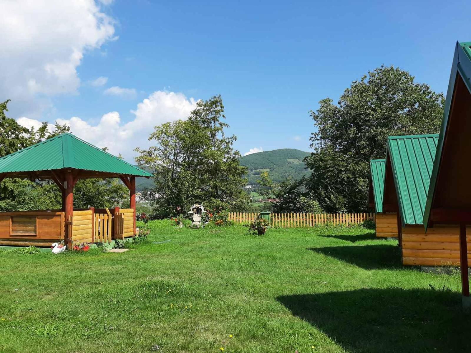 Konaci Očeva Zemlja Vikendica i Bungalovi view 5