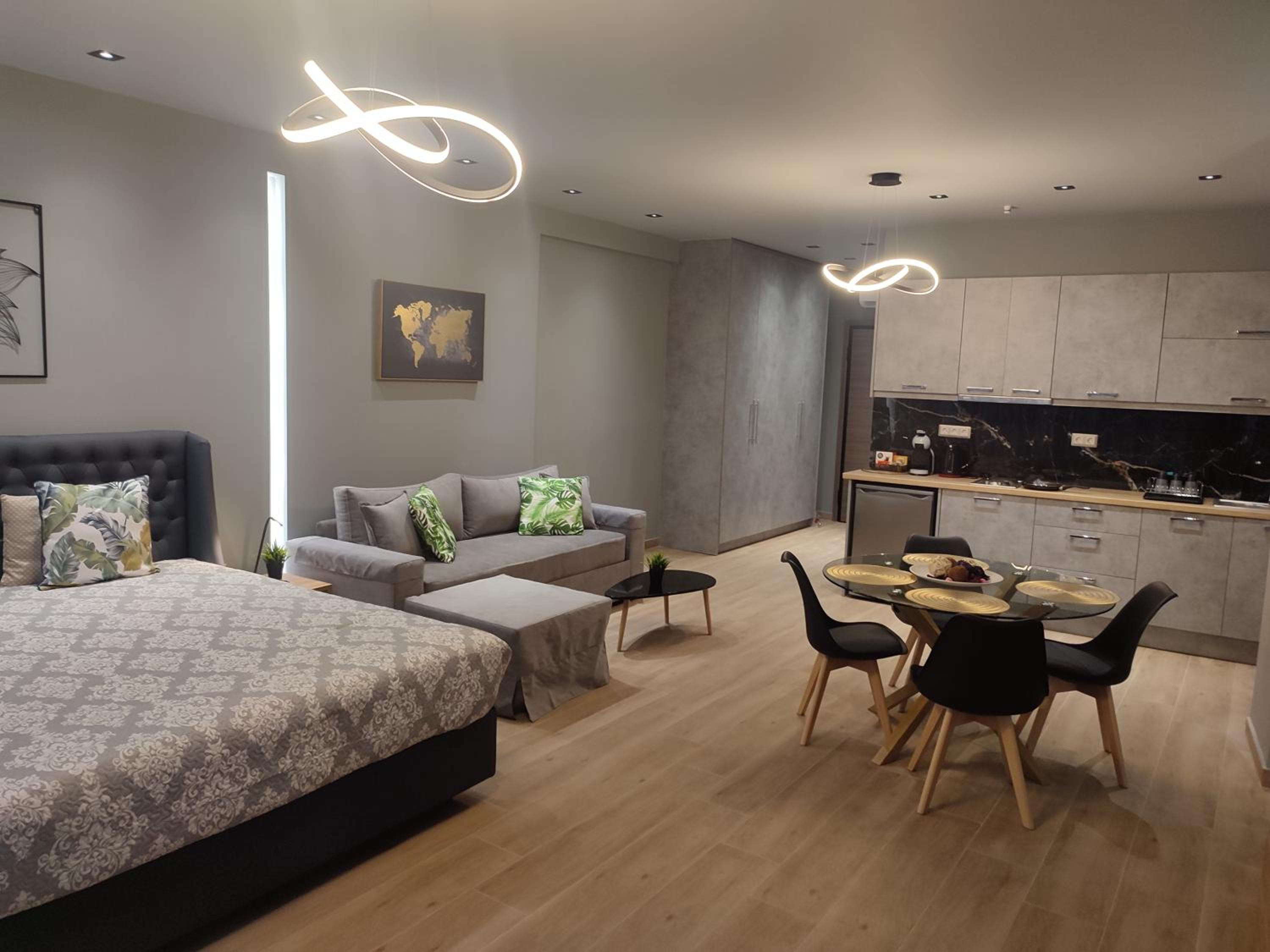 Amazing Apartments @ Monastiraki Subway Station