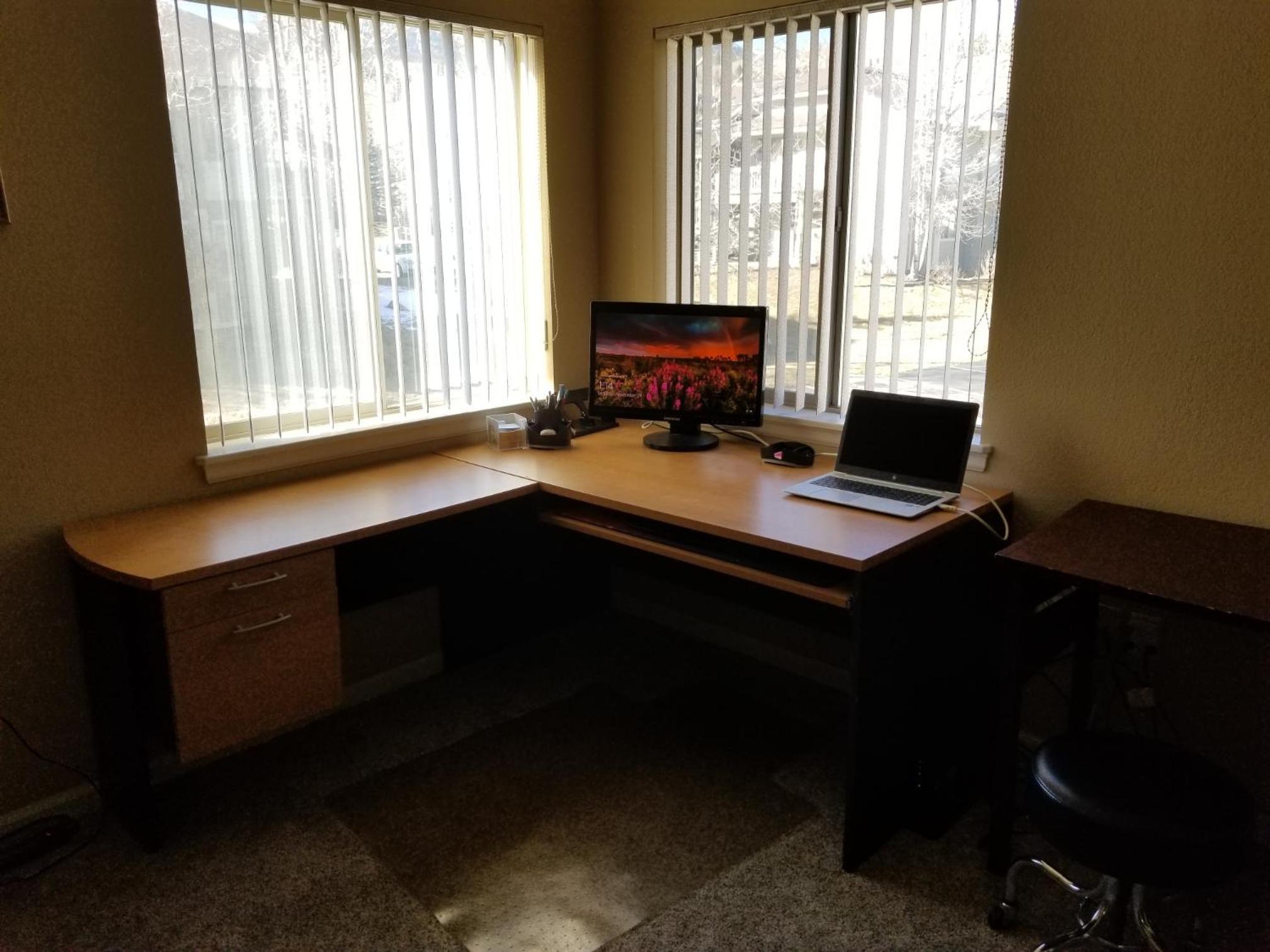 Lovely Mountain condo, remote workspace, 2 kayaks next to Lake Dillon view 4