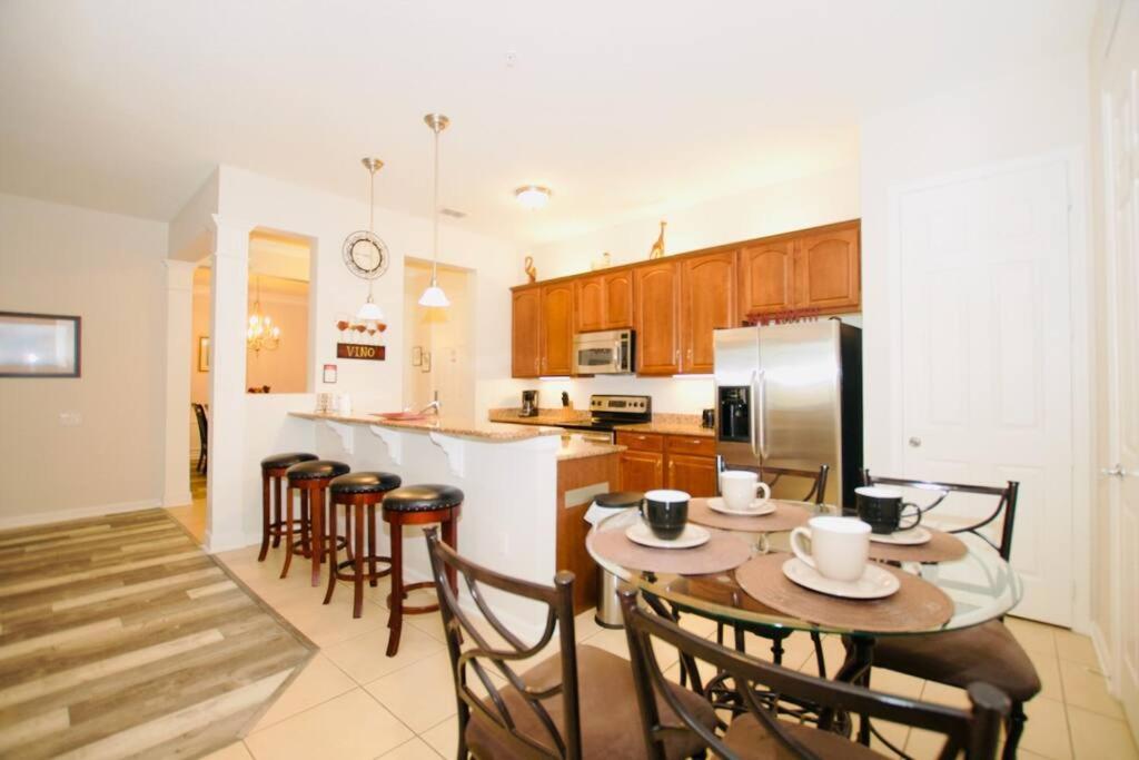 Vista Cay Luxury Loft