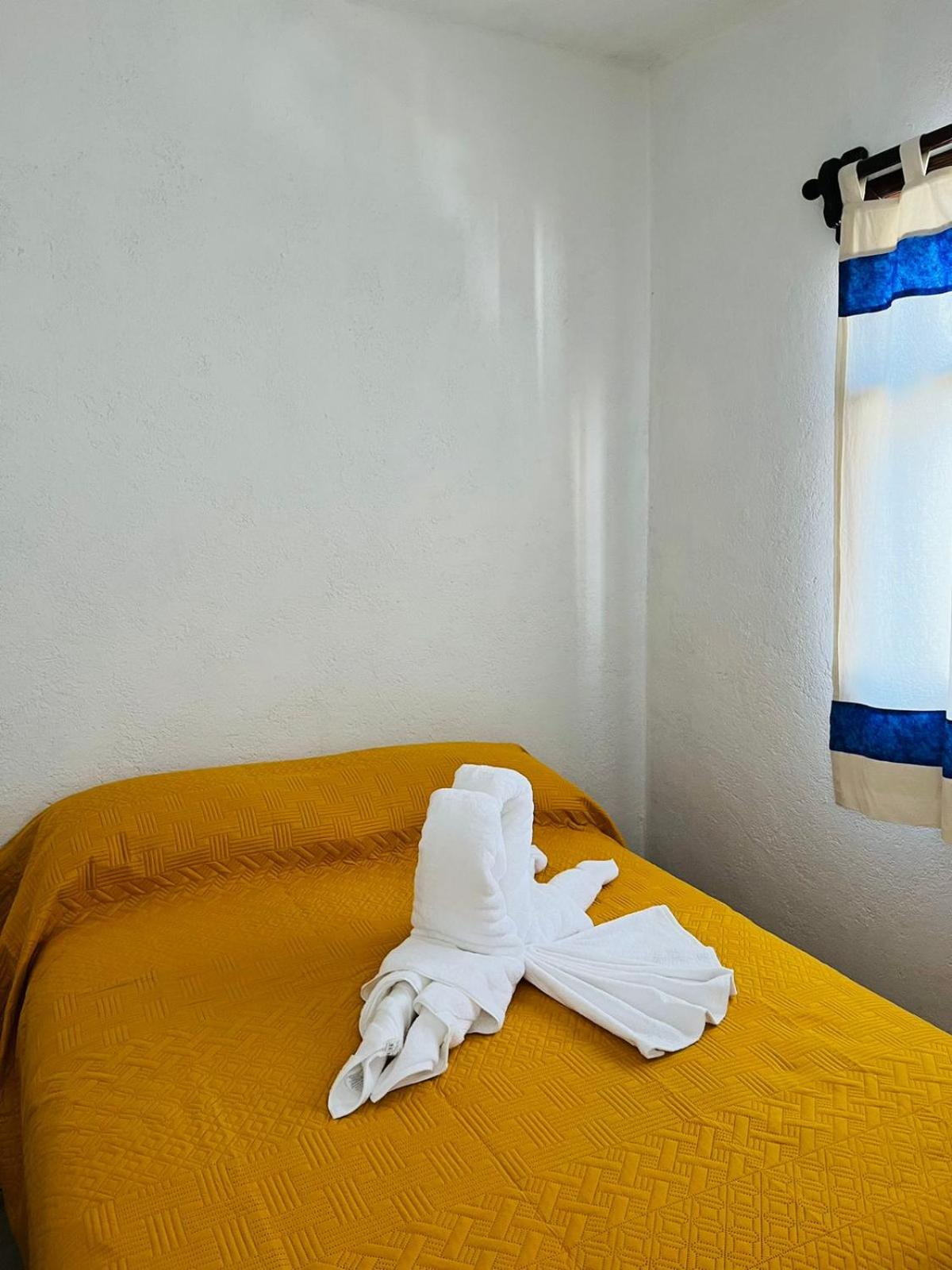Hostal Gautamas Guest rooms, hostal para viajeros,backpackers hostel