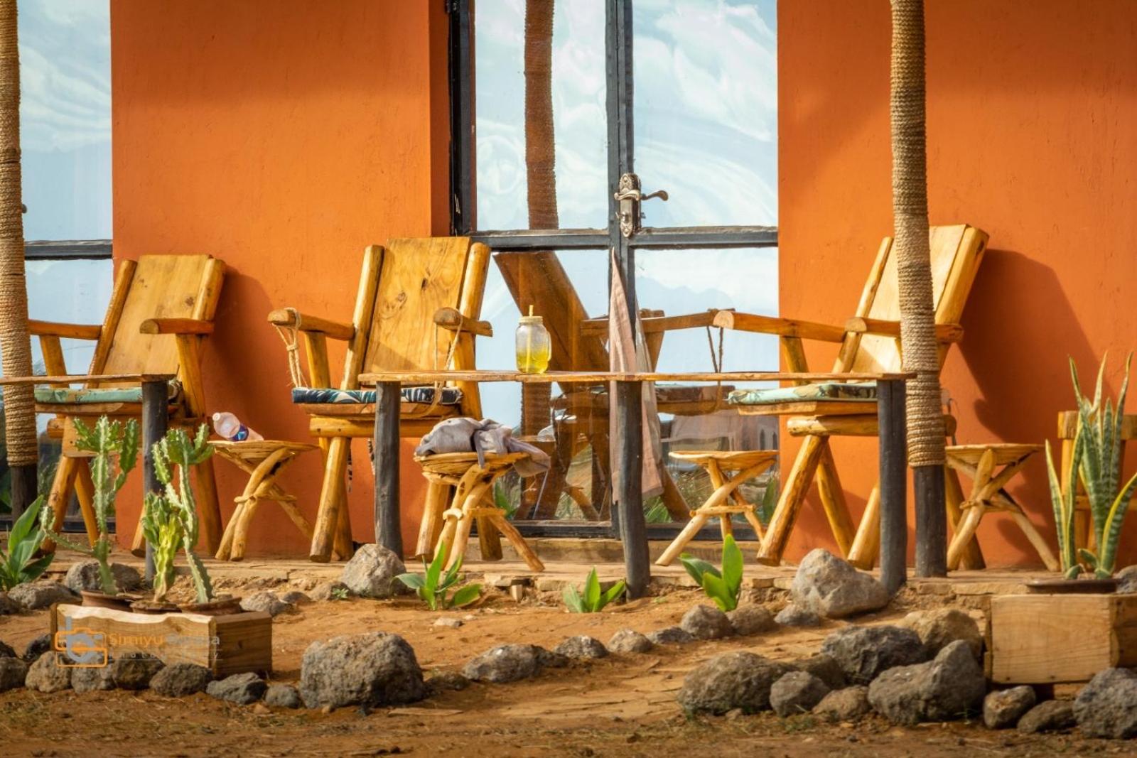 Amboseli RedHouse