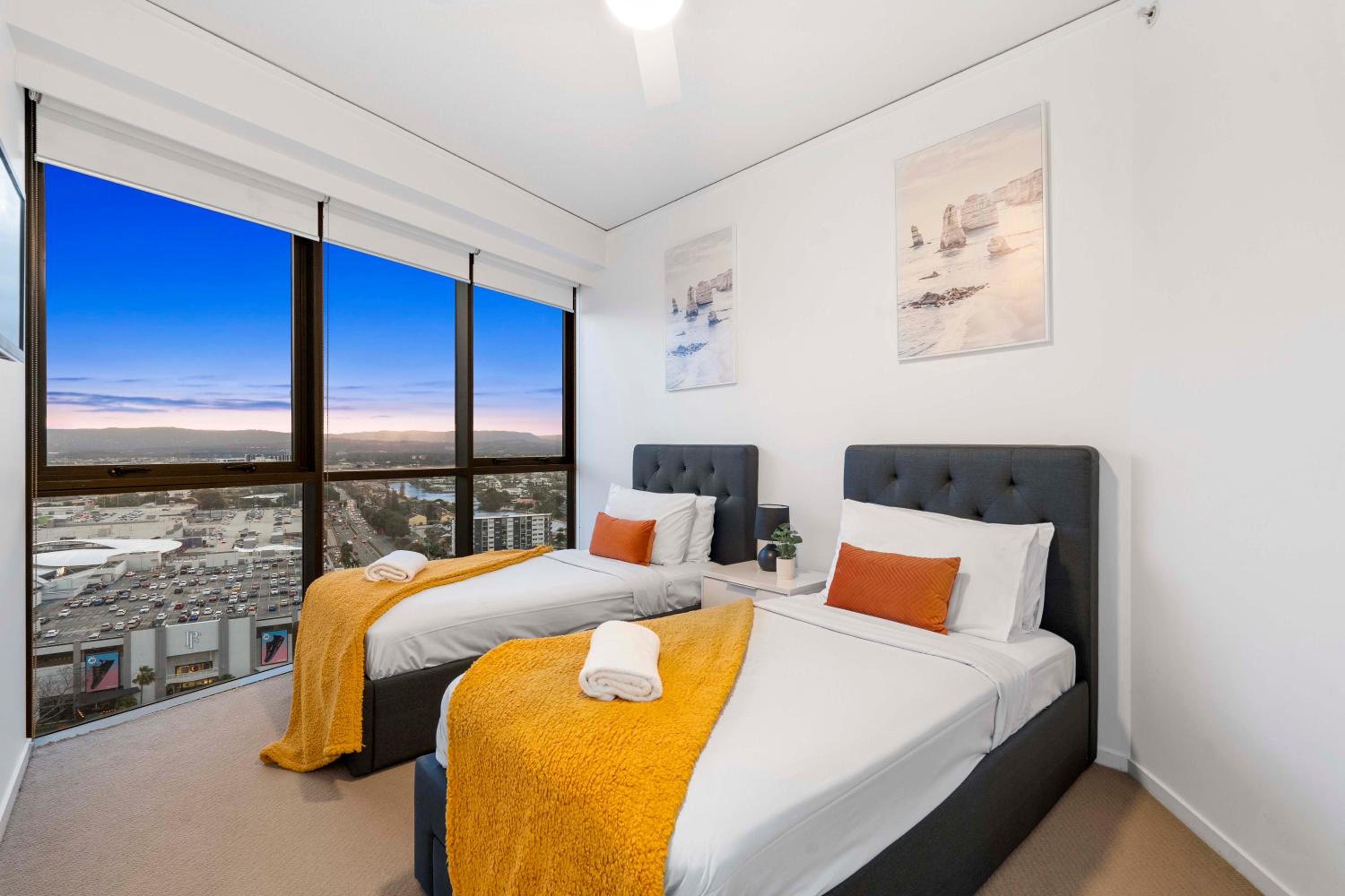 Sierra Grand Apartments - Hosted by Wow Stay