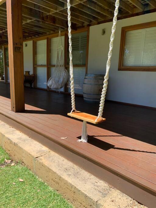 Eagle Bay Holiday Home very close to beach