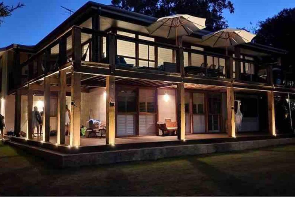 Eagle Bay Holiday Home very close to beach