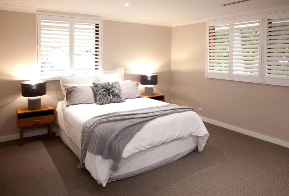 Eagle Bay Holiday Home very close to beach