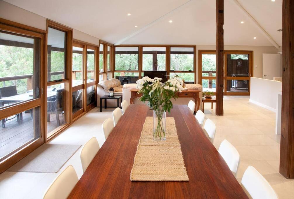 Eagle Bay Holiday Home very close to beach