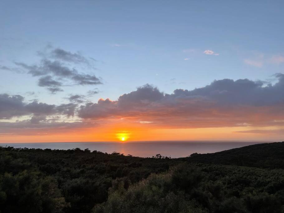 Eagle Bay Holiday Home very close to beach