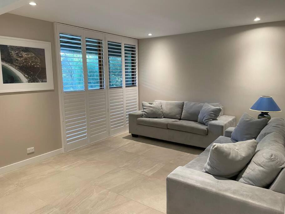 Eagle Bay Holiday Home very close to beach