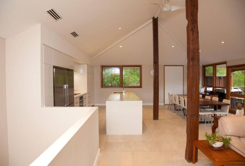 Eagle Bay Holiday Home very close to beach