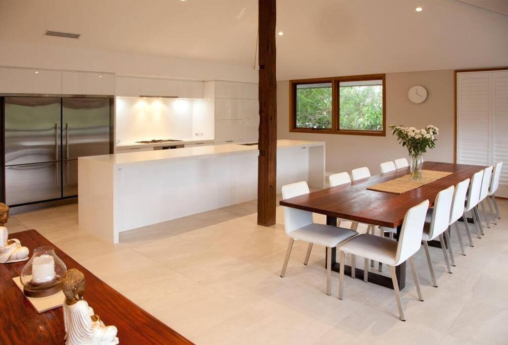 Eagle Bay Holiday Home very close to beach