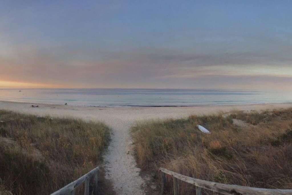 Eagle Bay Holiday Home very close to beach
